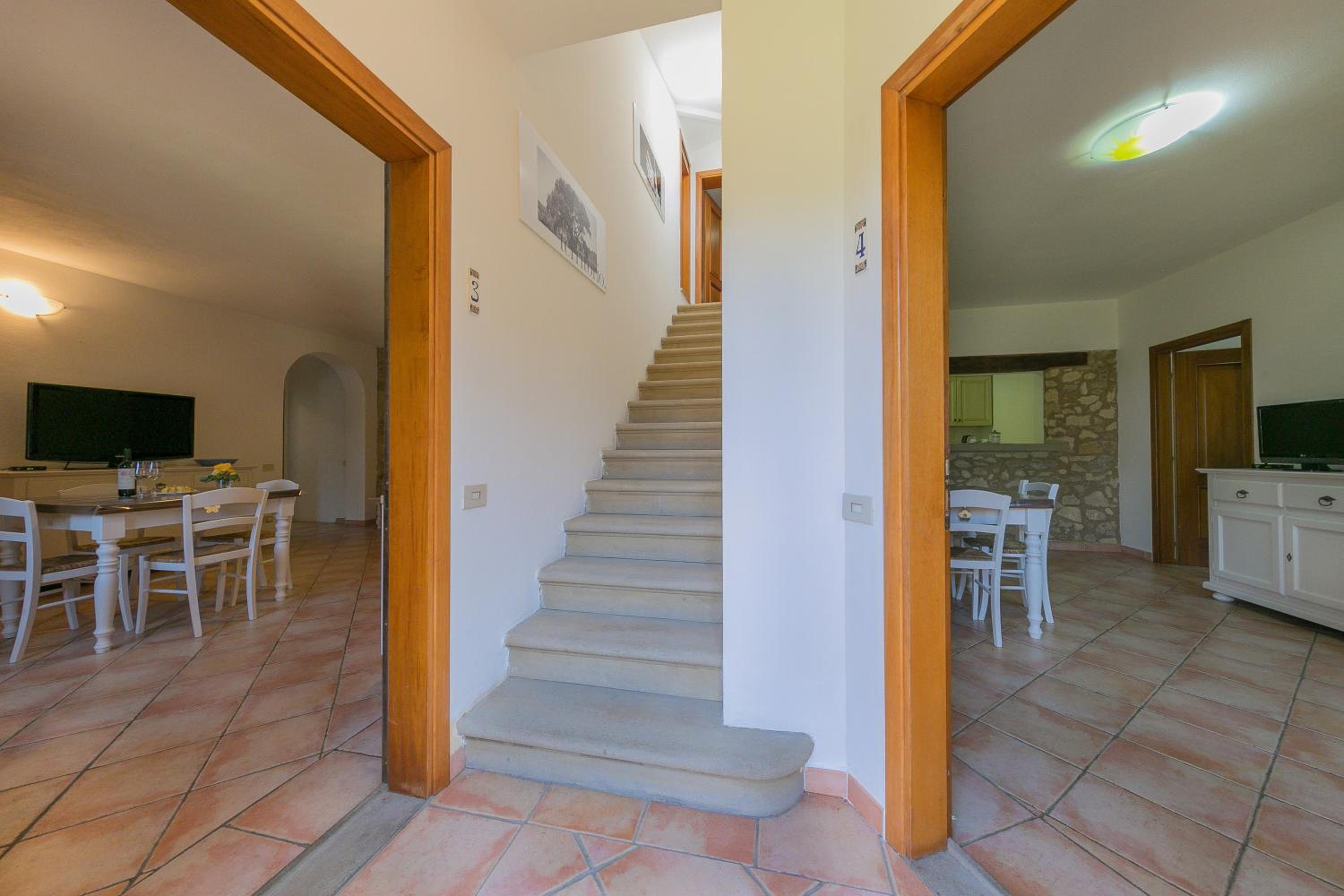 One-Bedroom House photo 1