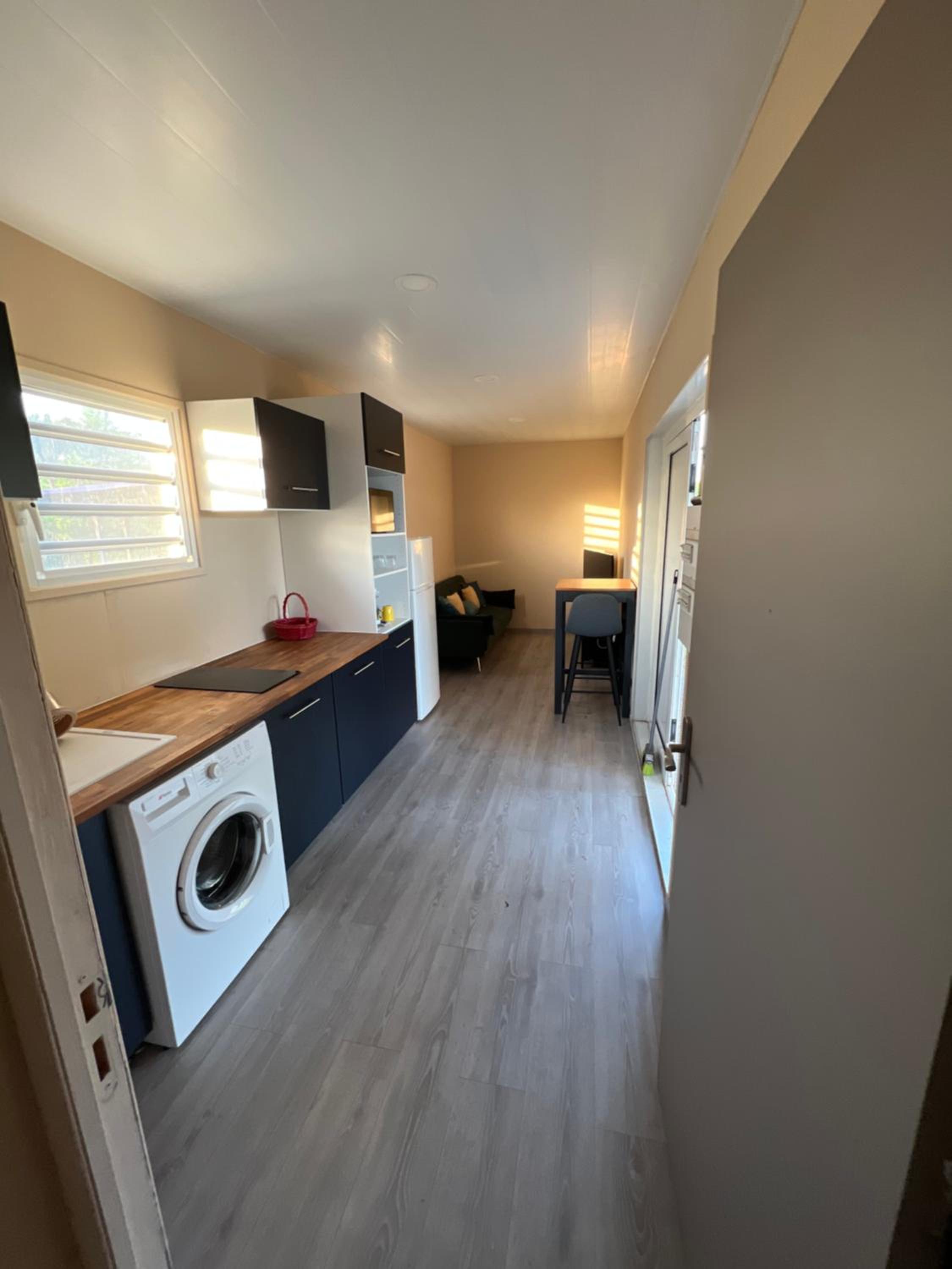 One-Bedroom House photo 1