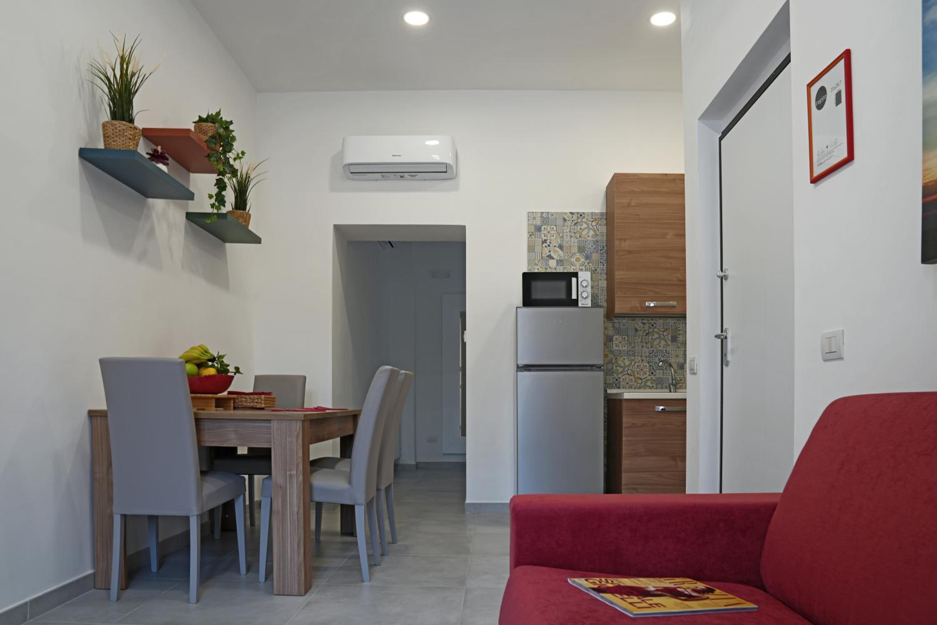 One-Bedroom House photo 2