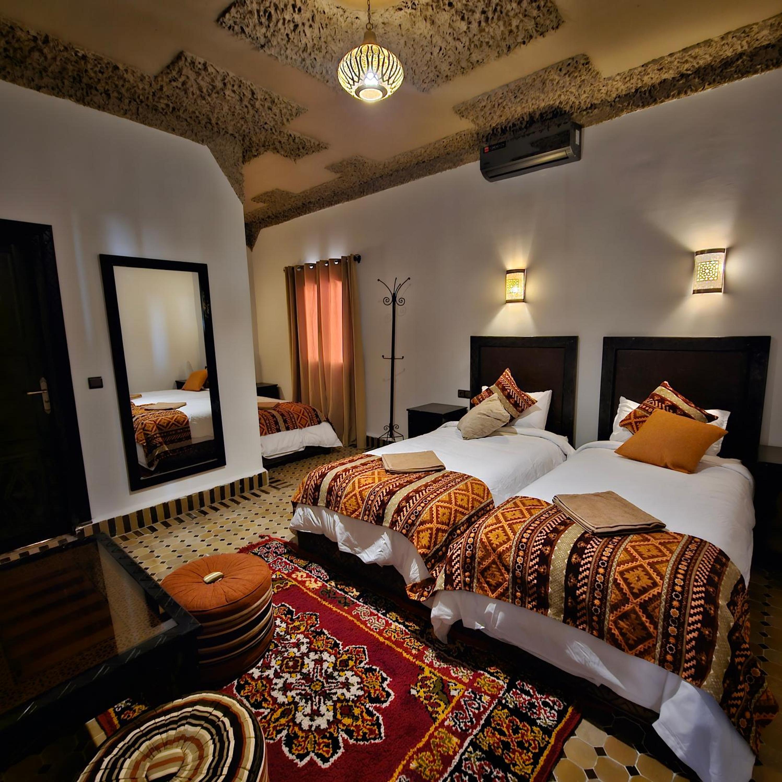 Triple Room with Private Bathroom photo 1