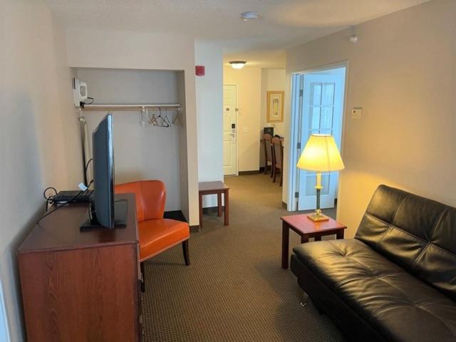 Grand Deluxe Double Room - Photo 9