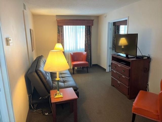 Grand Deluxe Double Room - Photo 8