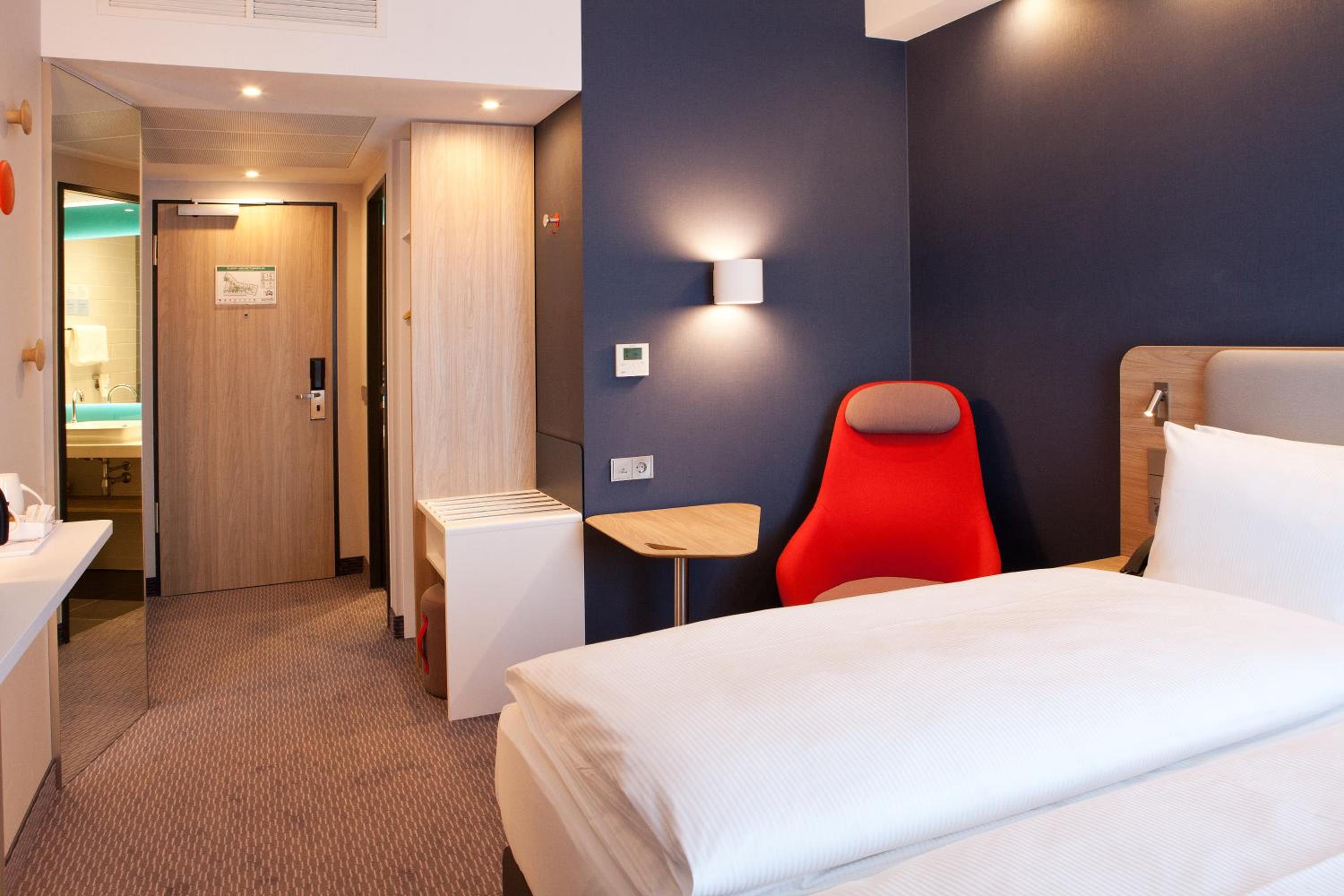 Standard Room - Photo 1