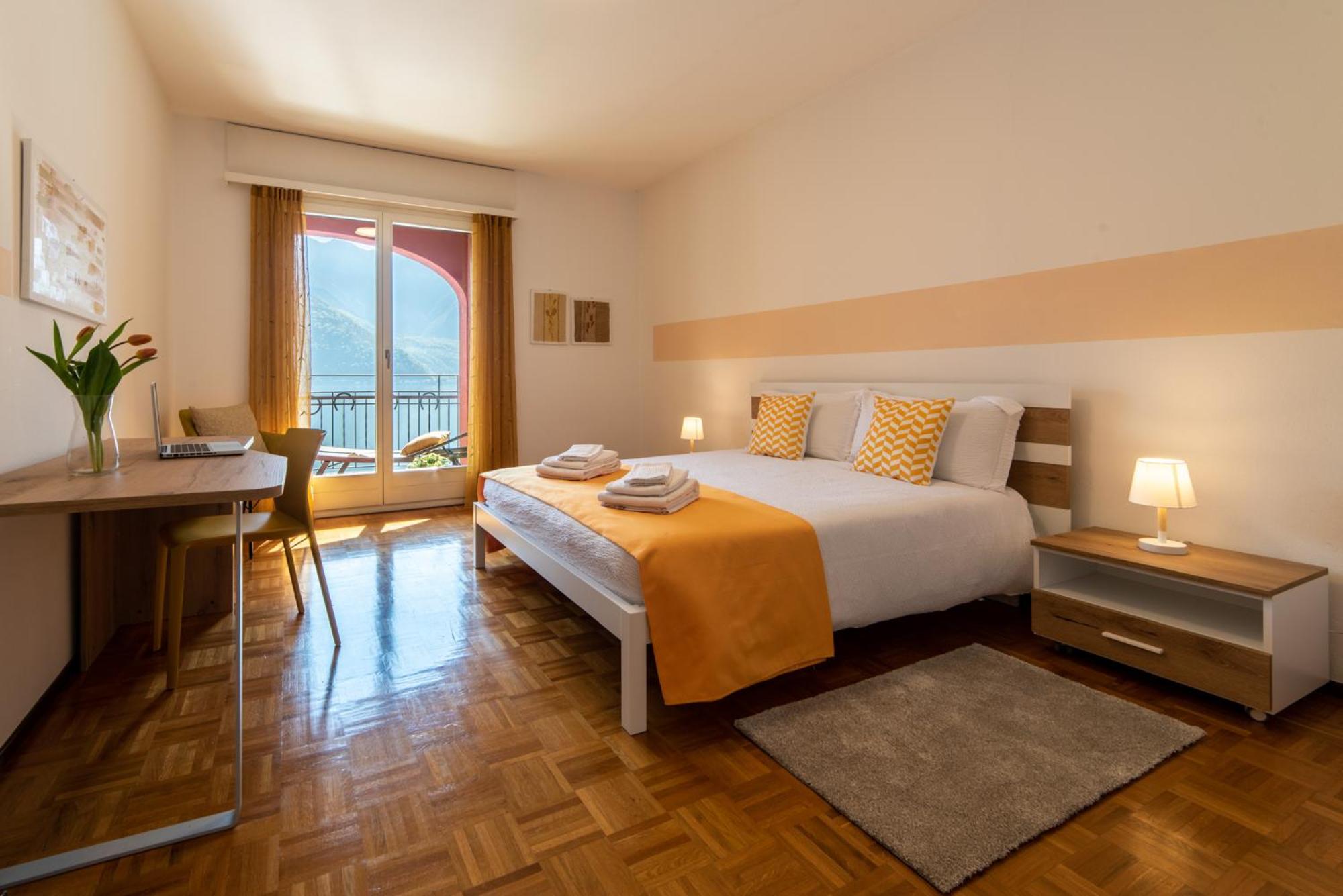 Two-Bedroom Apartment with Terrace photo 3