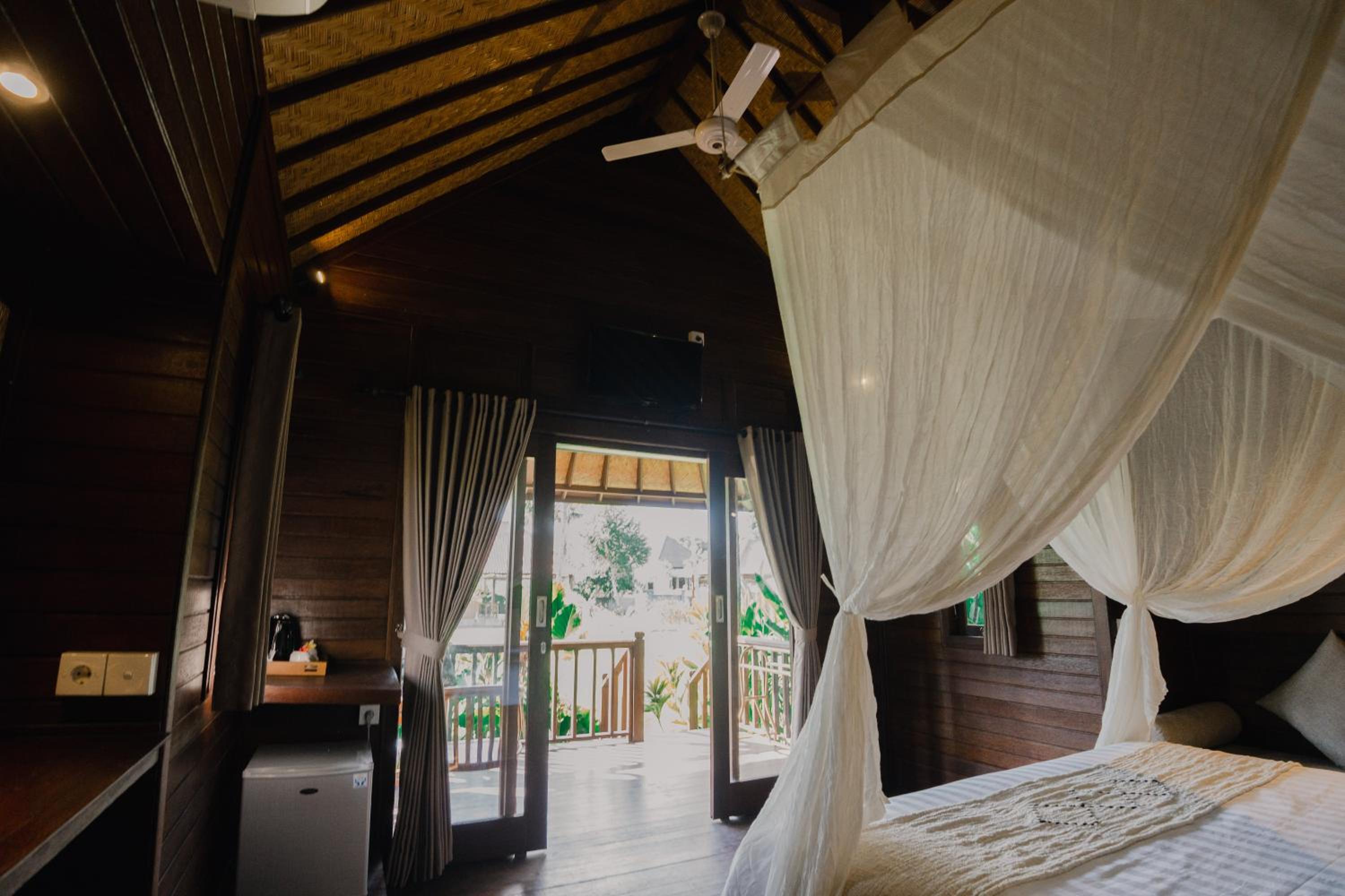Double Room with Garden View - Photo 21