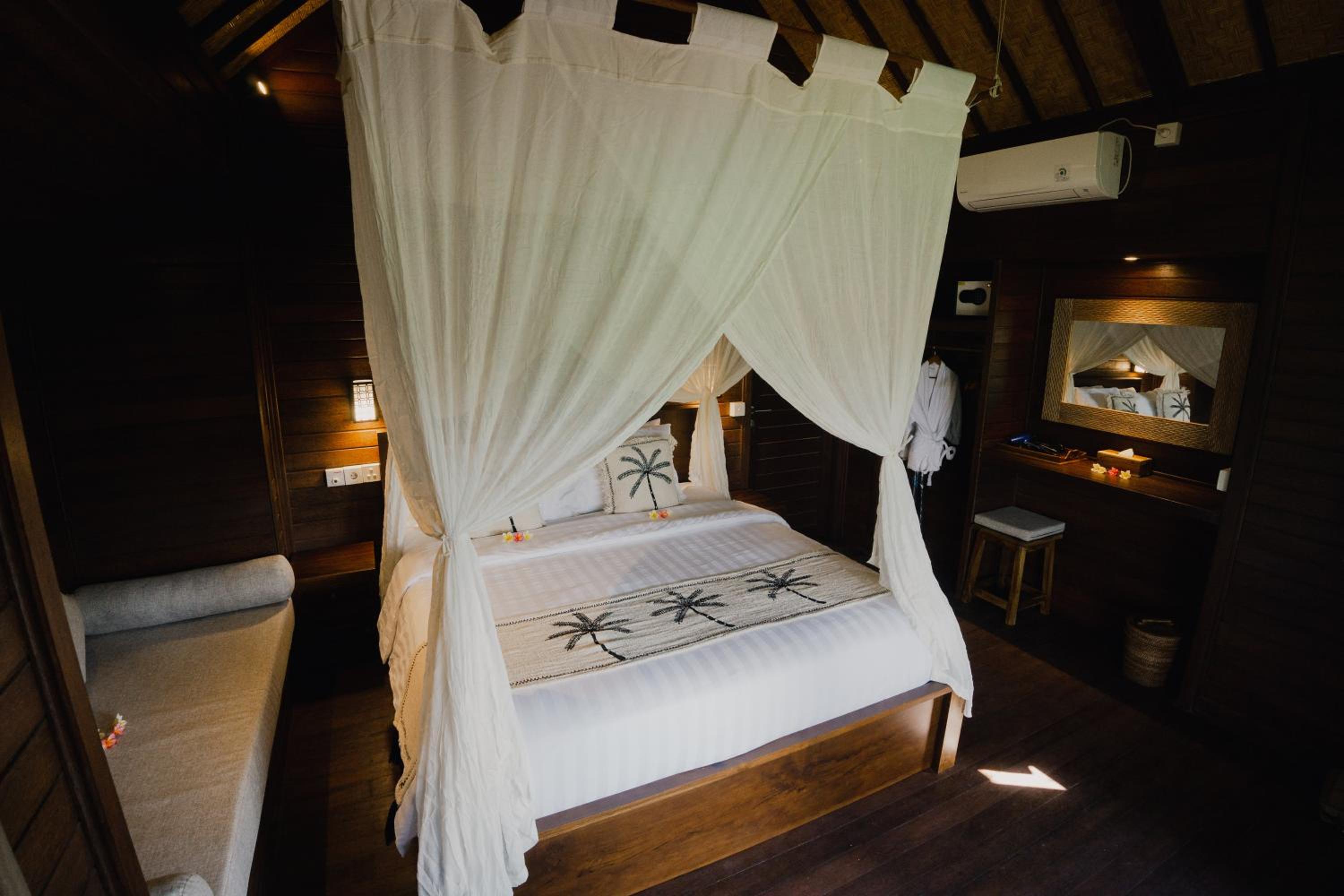 Double Room with Garden View - Photo 14
