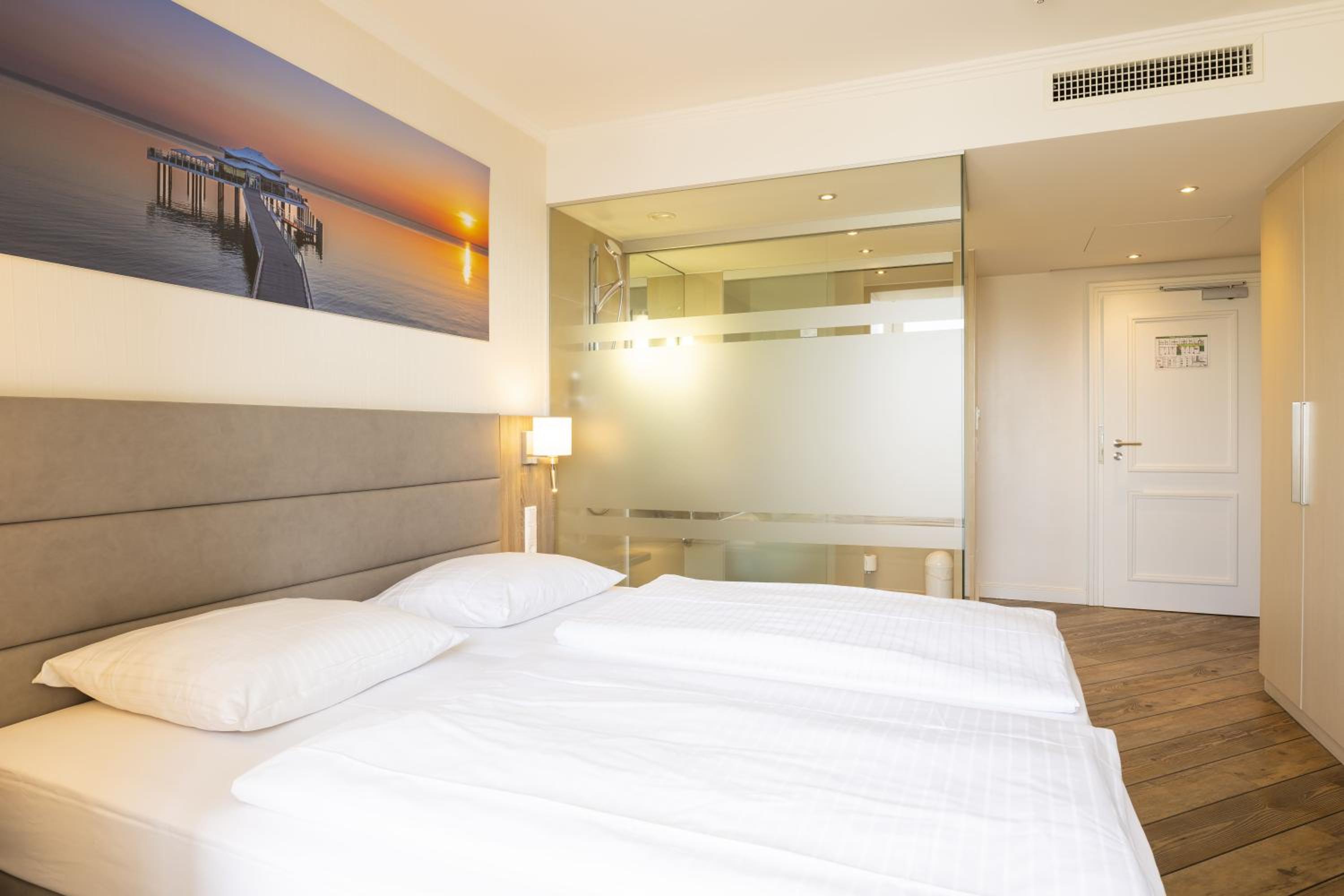 Small Double Room - Photo 2
