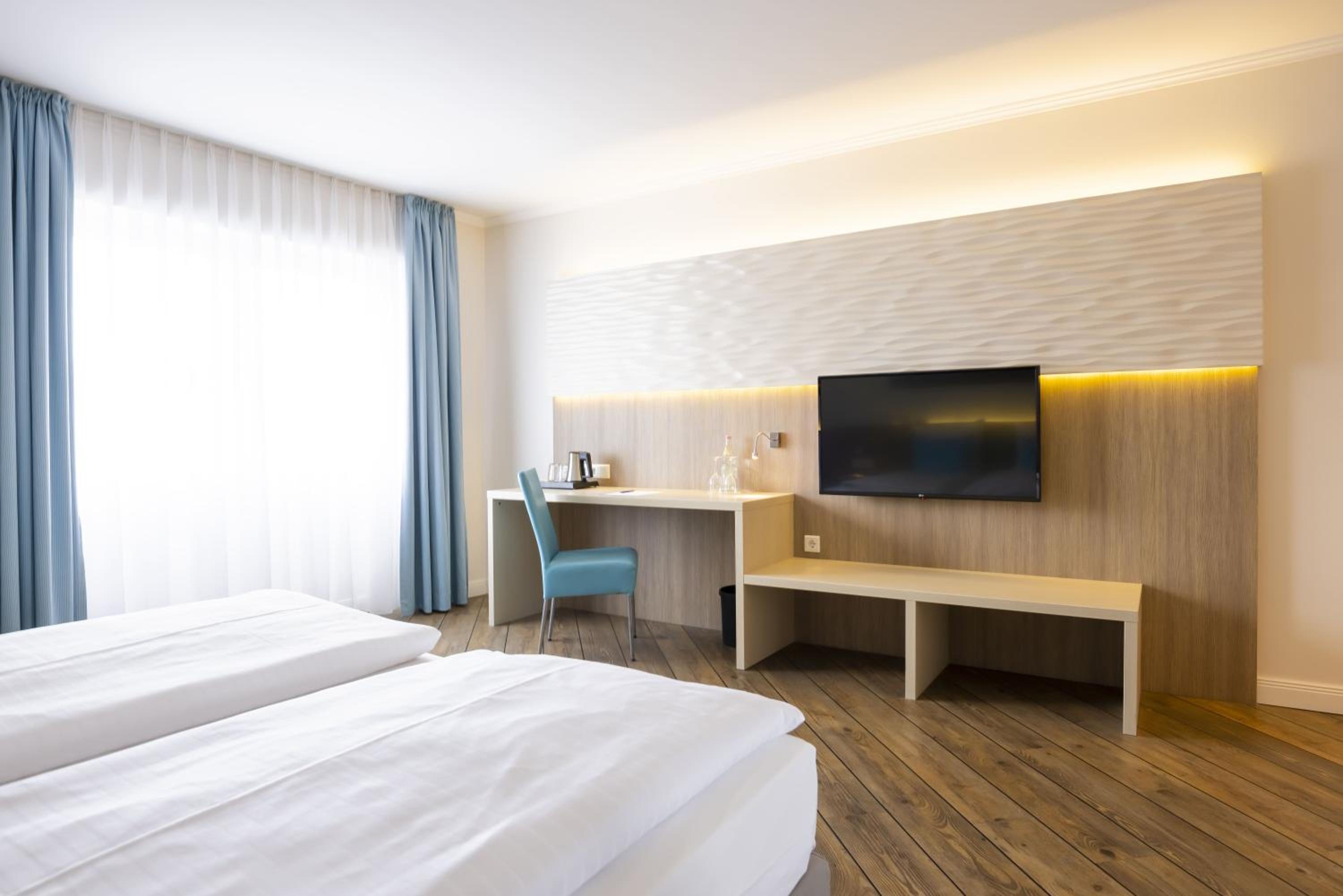 Deluxe Double Room - Photo 3