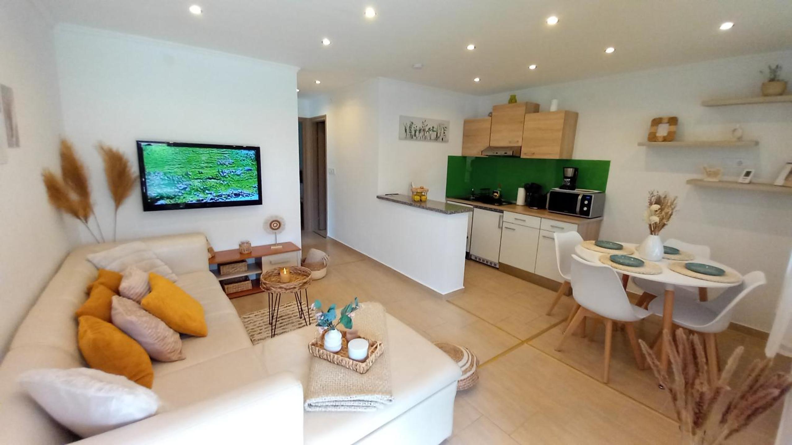 Apartment - Ground Floor photo 3