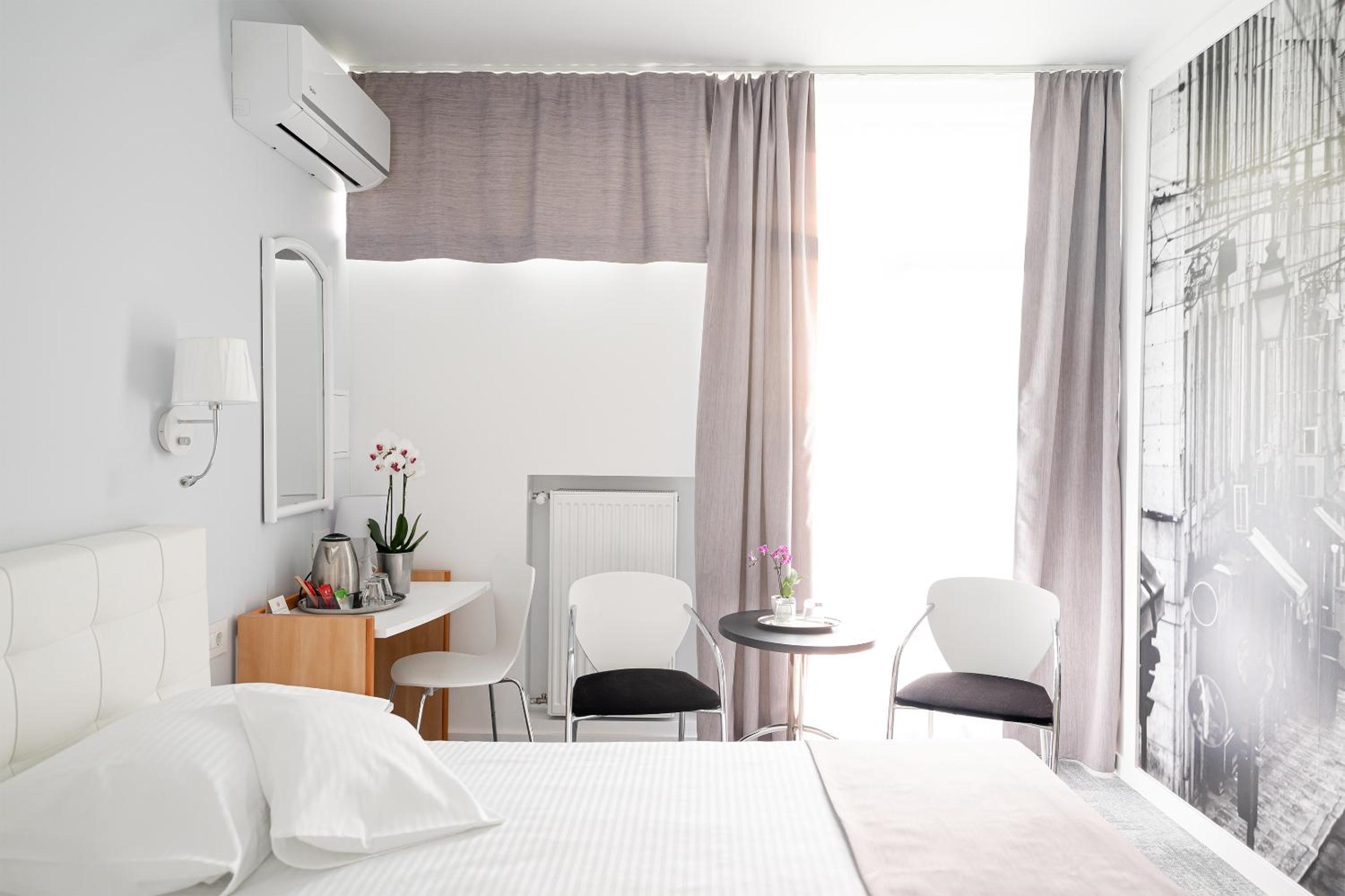 Superior Twin Room photo 2