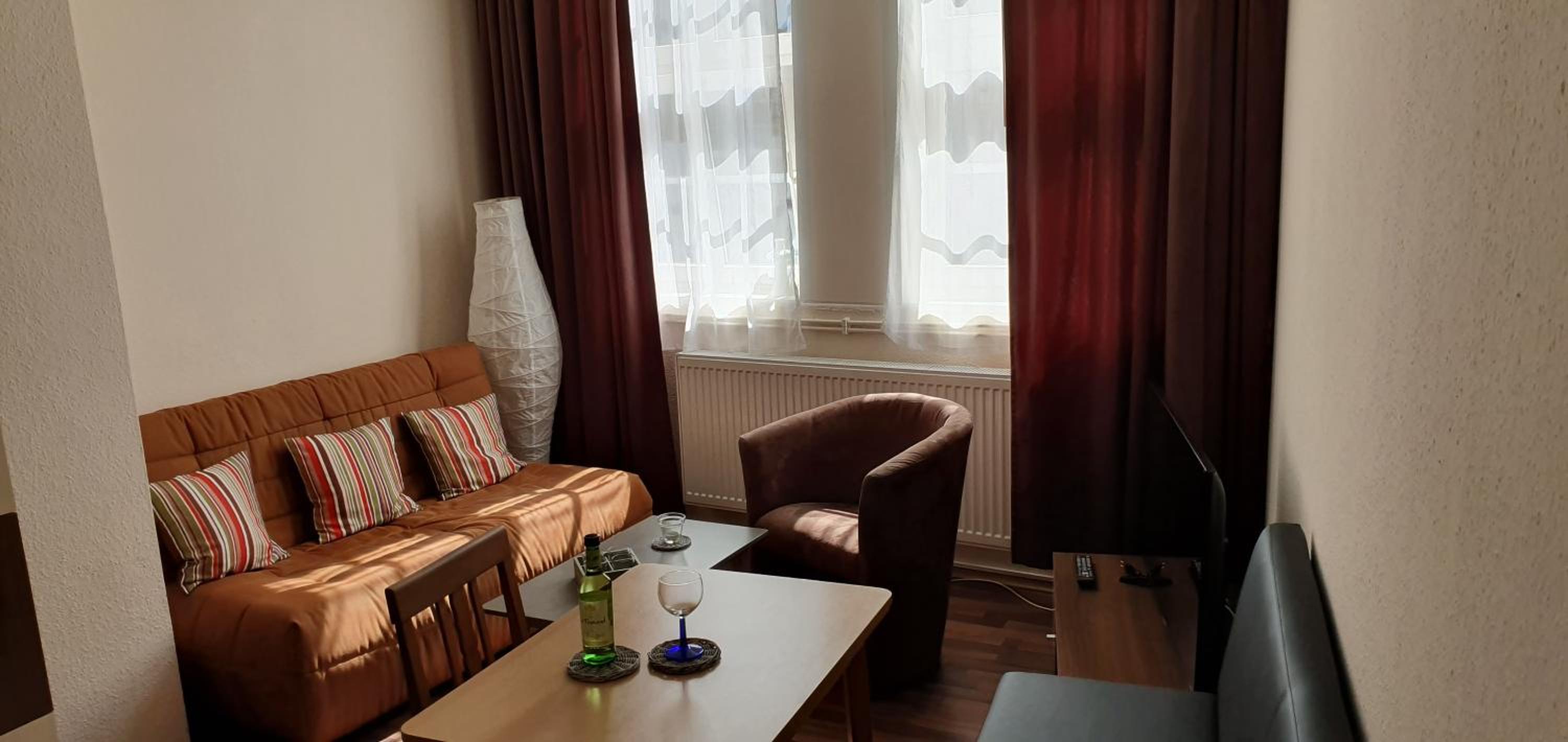 One-Bedroom Apartment photo 3