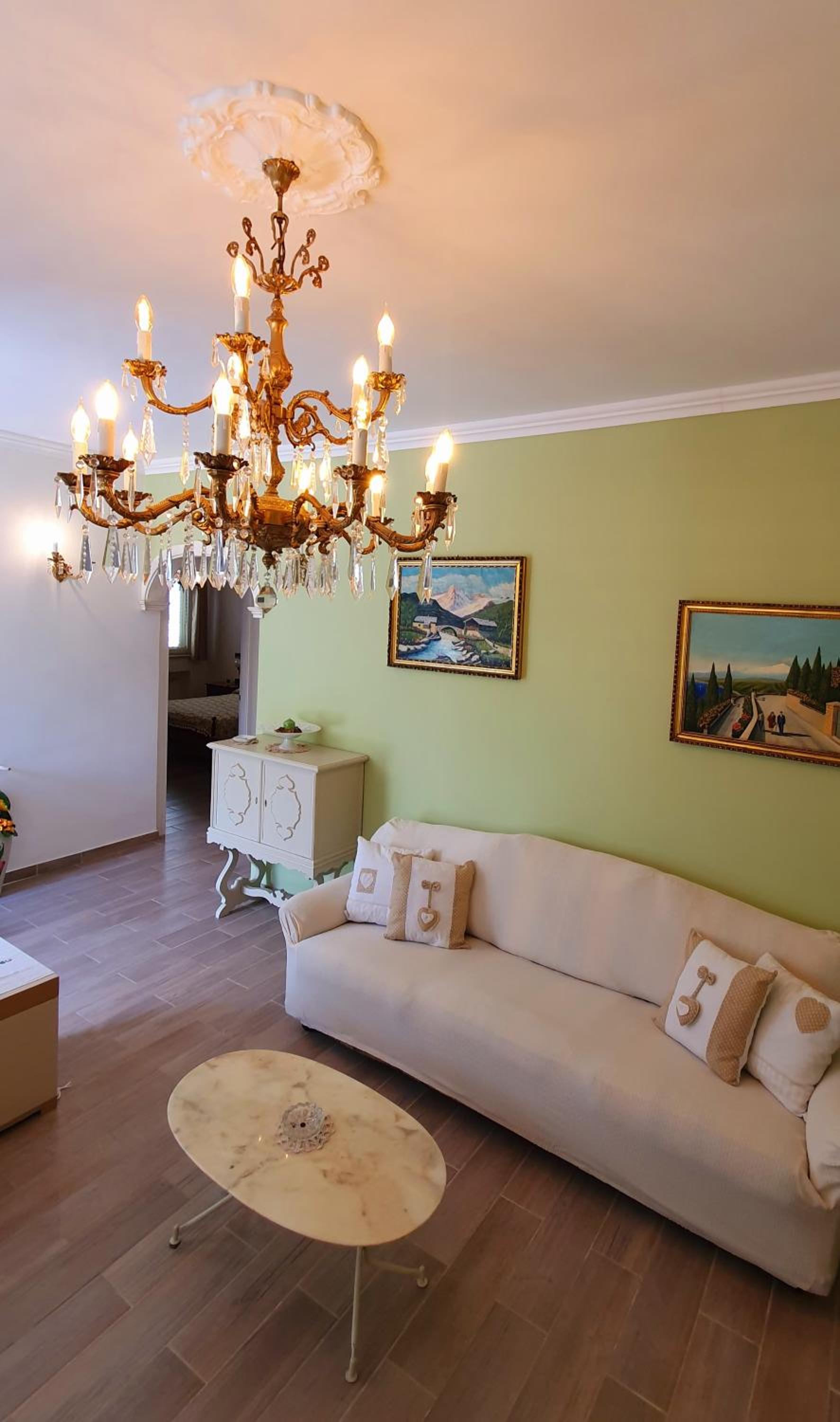 One-Bedroom House photo 1