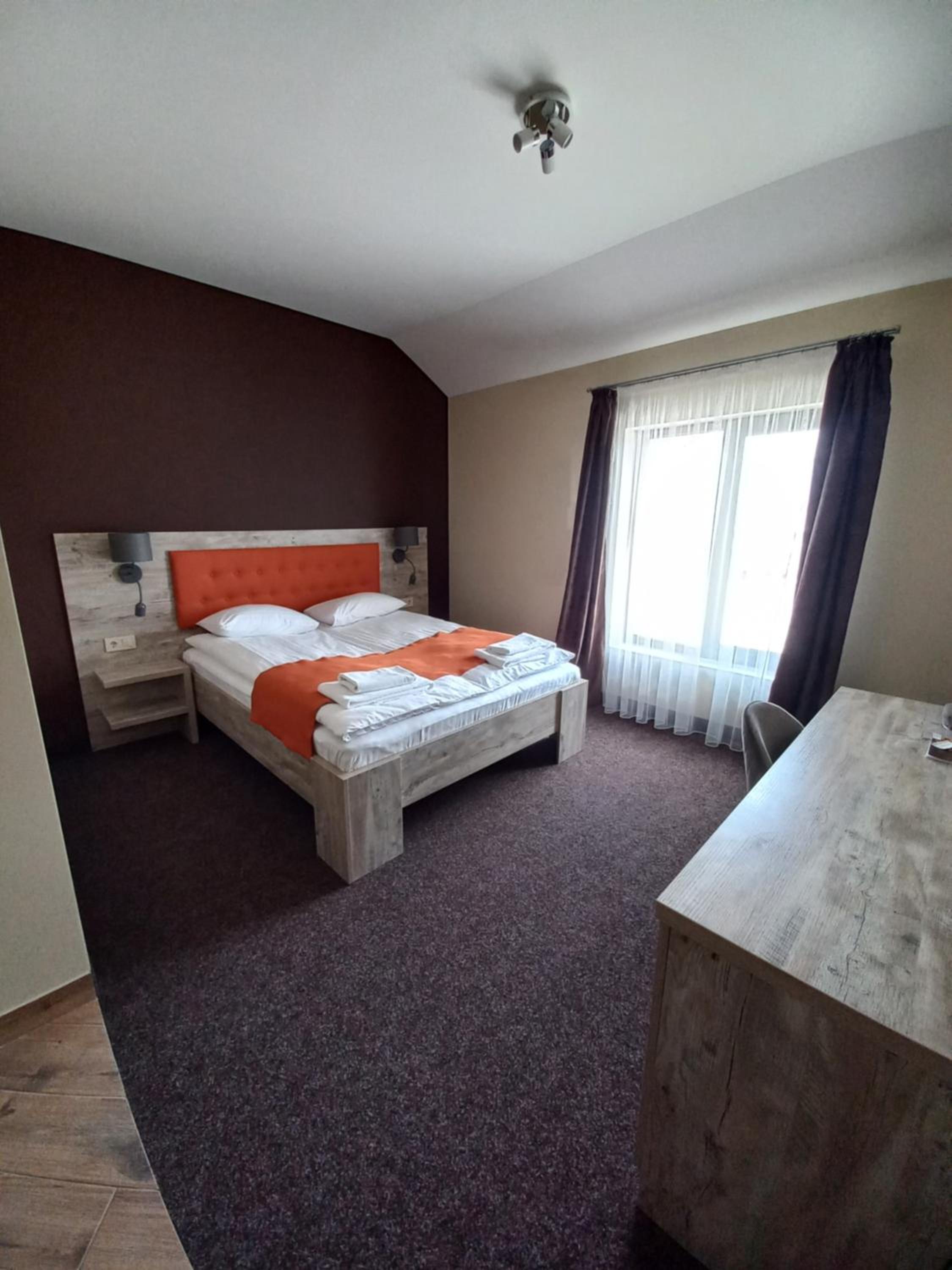 King Room with Garden View