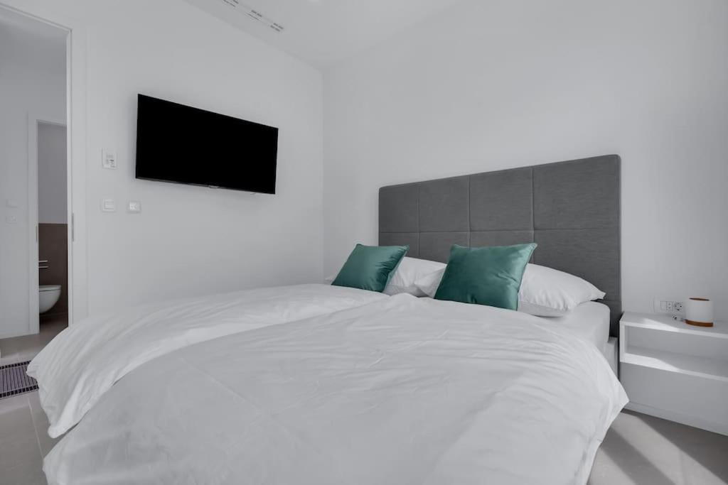 Penthouse Apartment photo 3