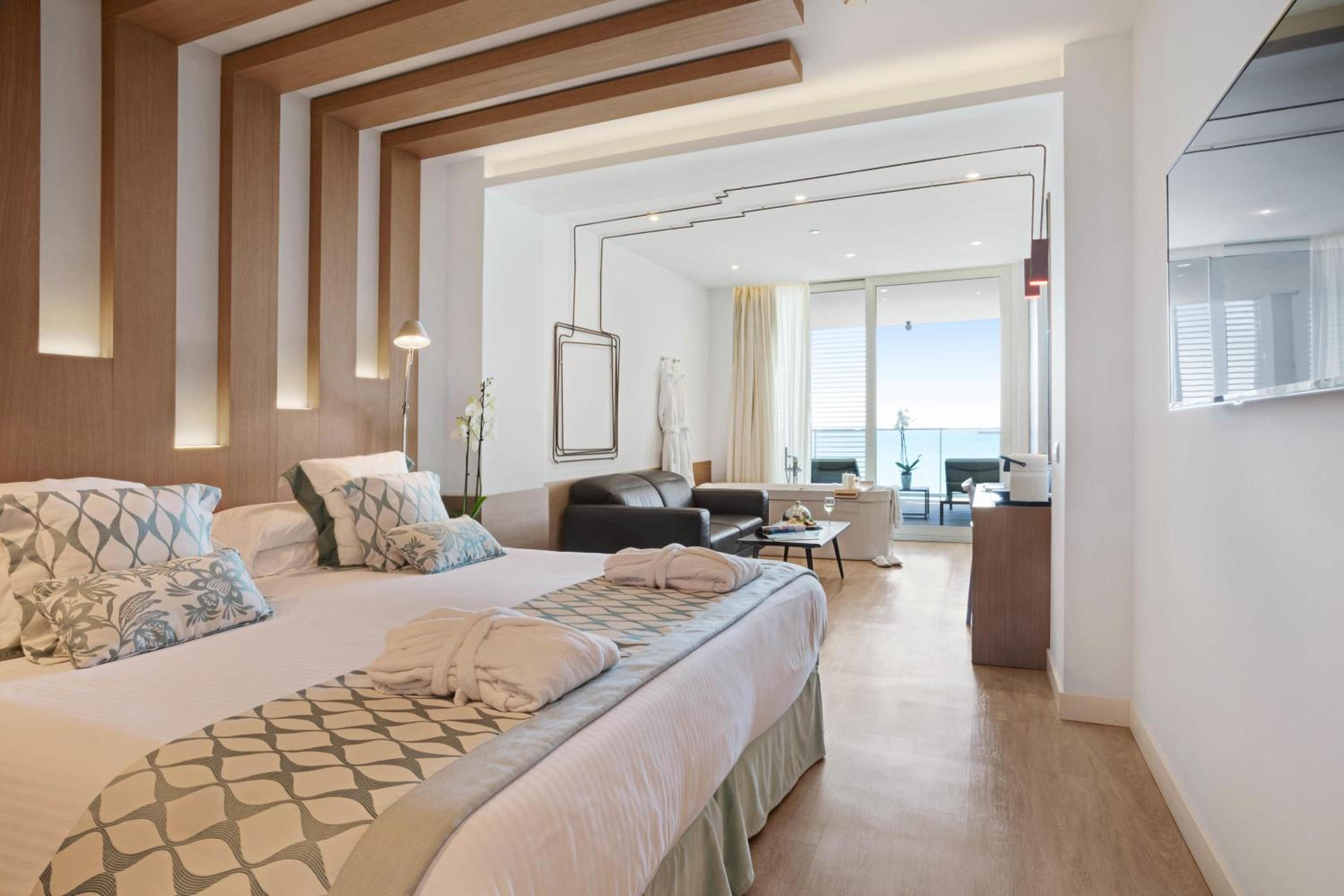 Junior Suite with Sea View