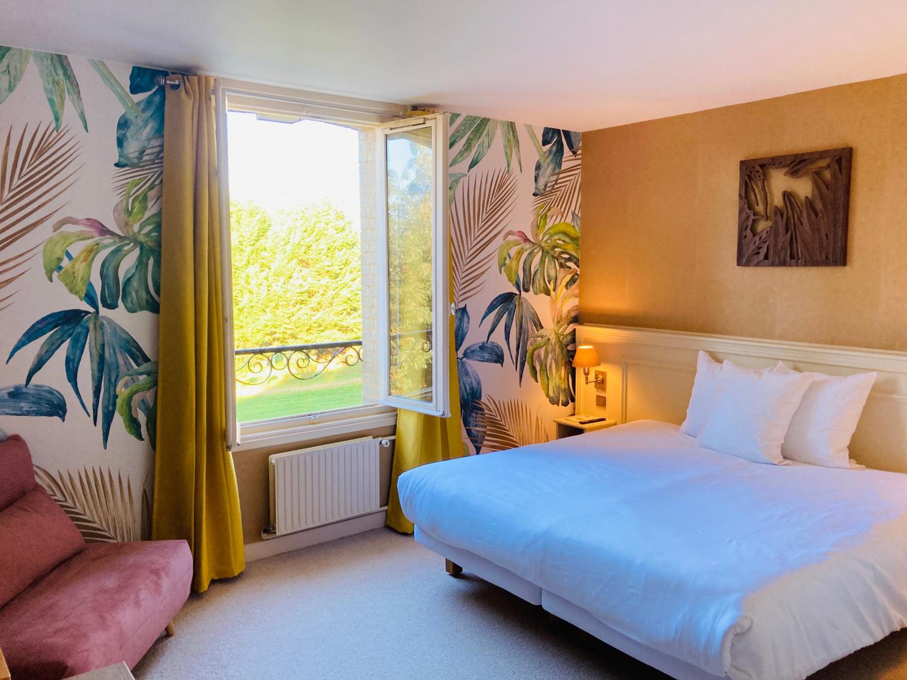 Deluxe Double Room - Photo 8