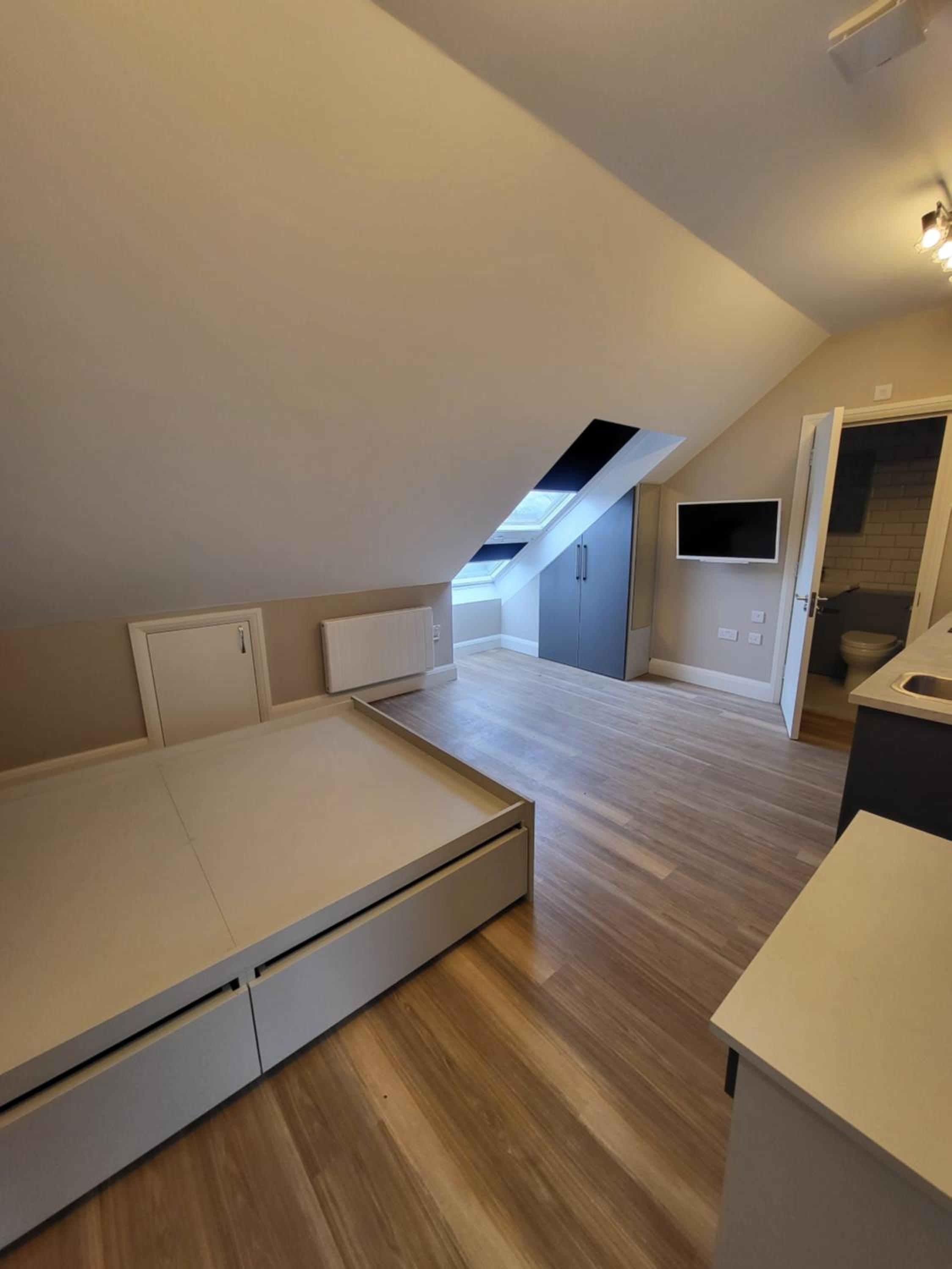 Studio with Balcony