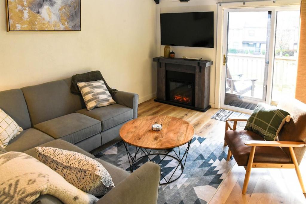 One-Bedroom House photo 2
