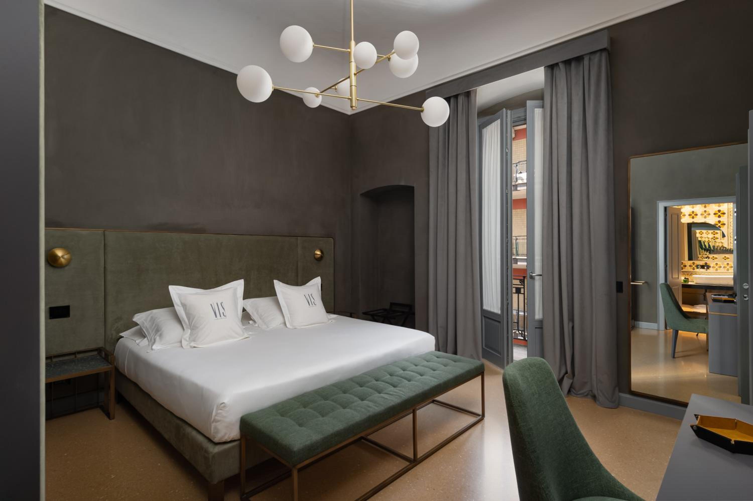 Junior Suite - Photo 1