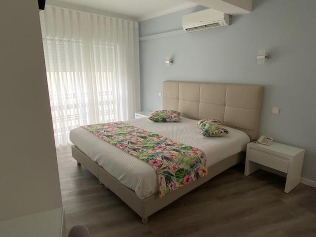 Double or Twin Room - Photo 10