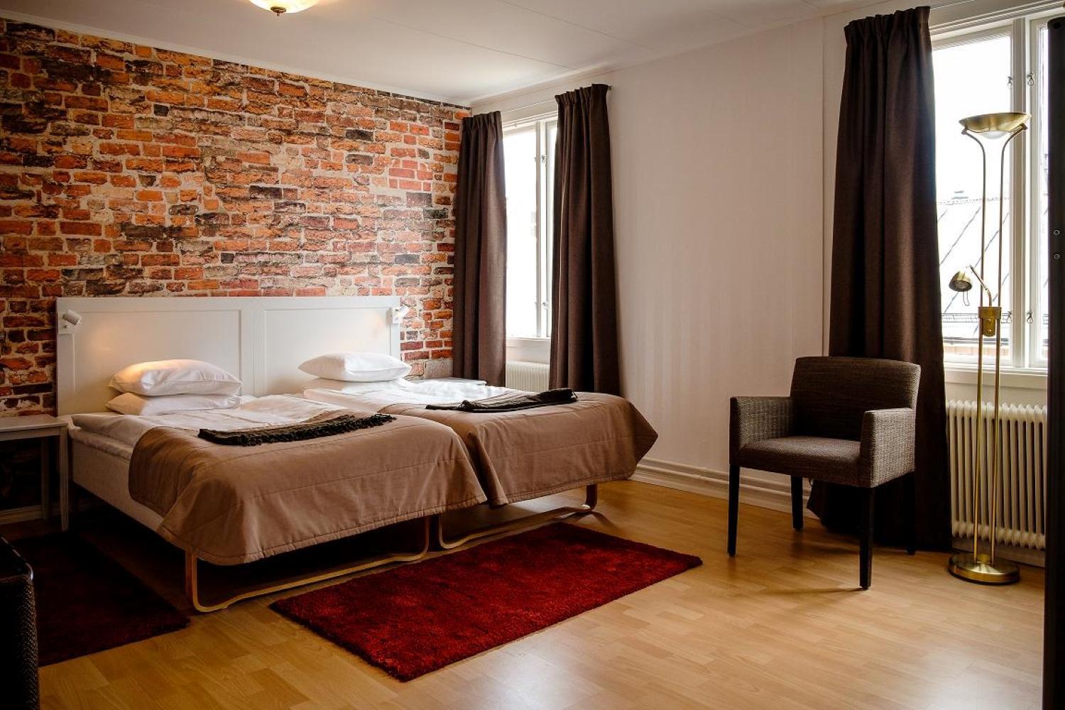 Deluxe Family Room (2 Adults + 2 Children) photo 2