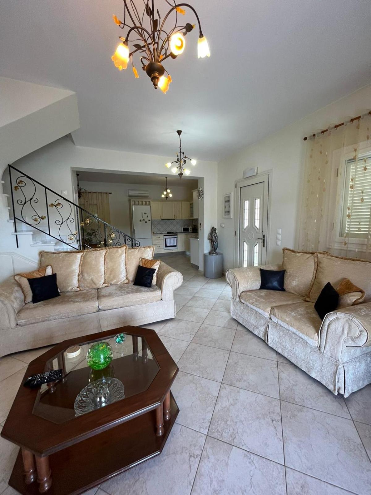 Three-Bedroom House - Photo 28