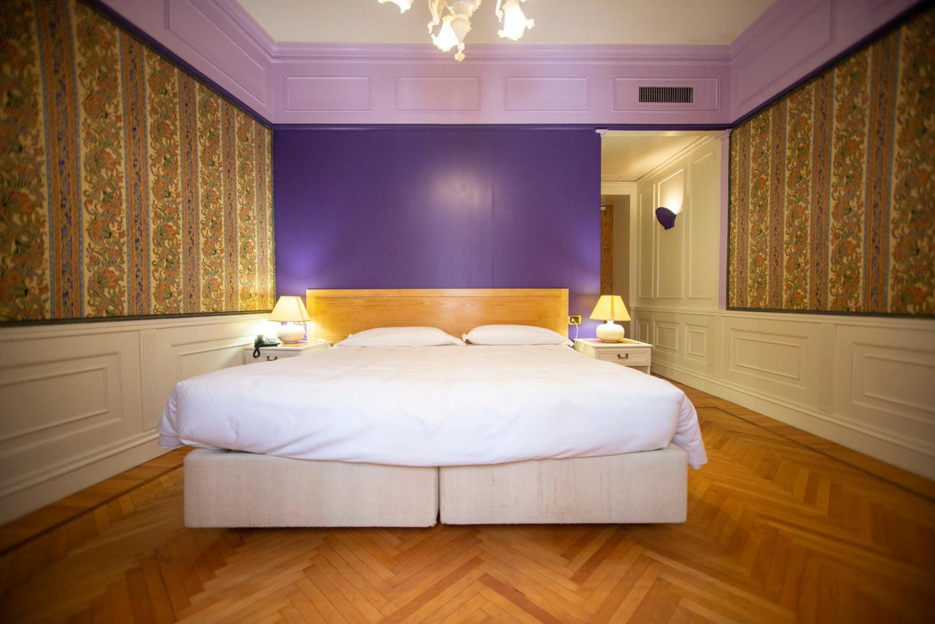 Double Room - Photo 14