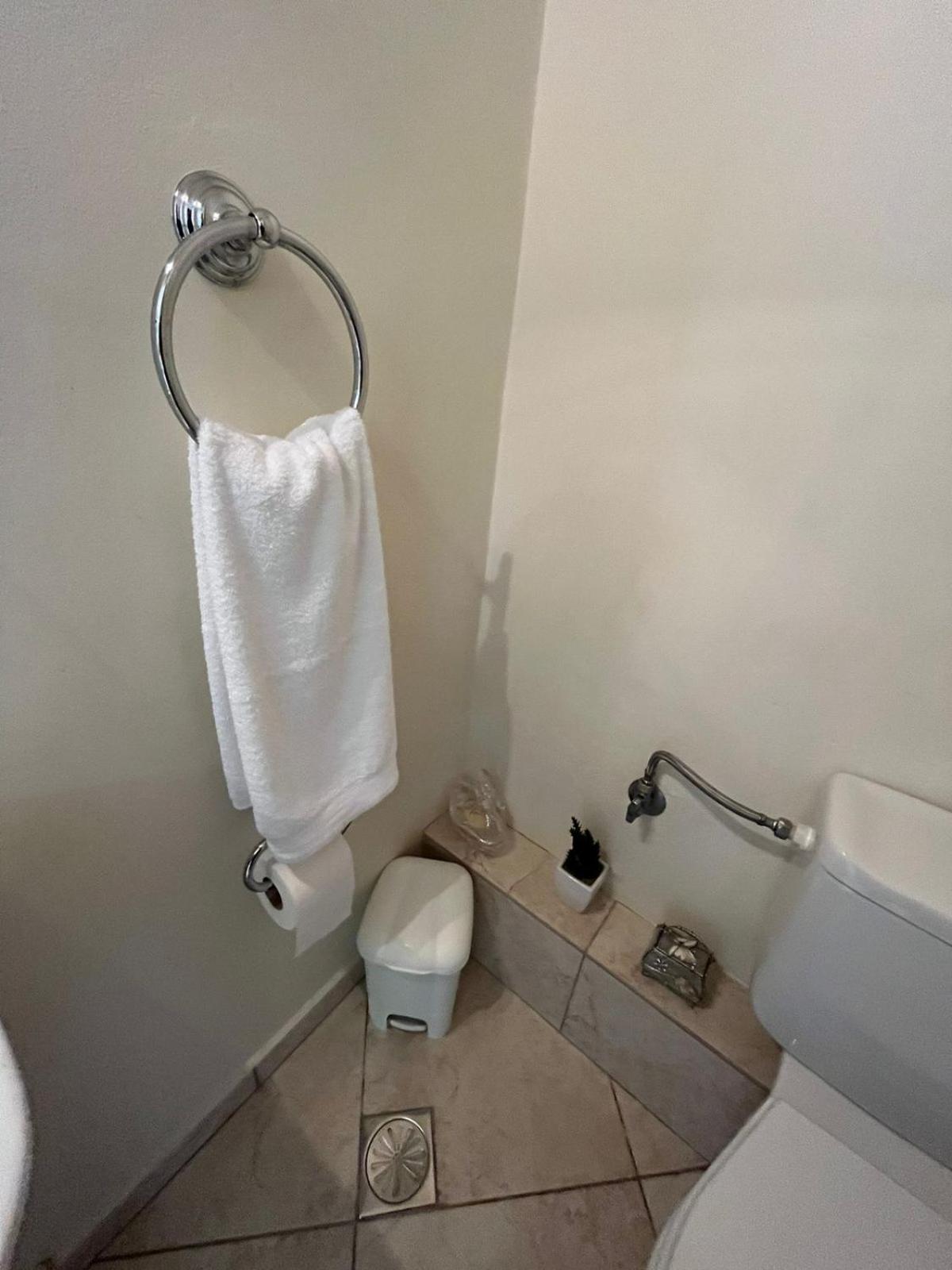 Three-Bedroom House - Photo 44