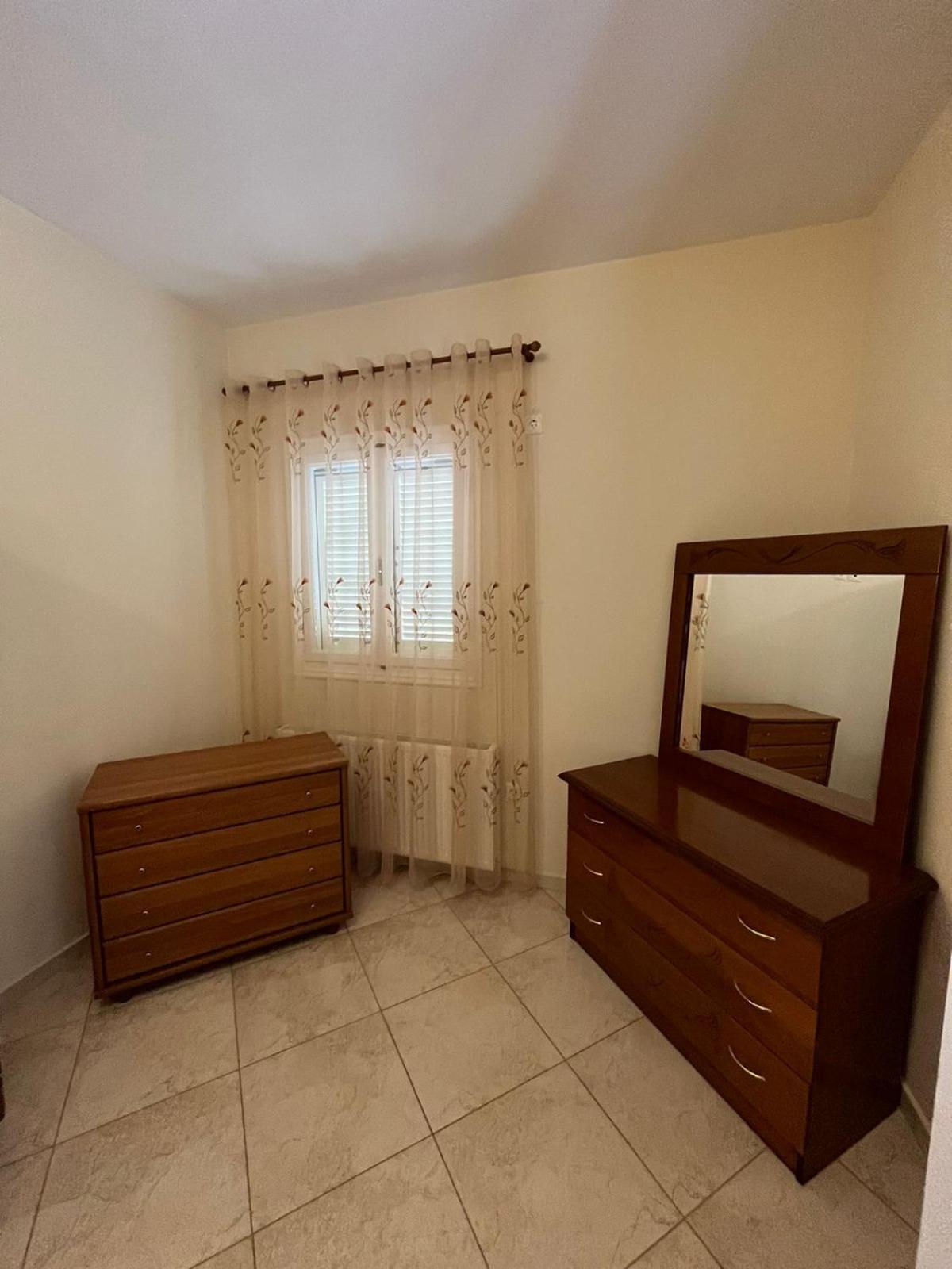 Three-Bedroom House - Photo 75