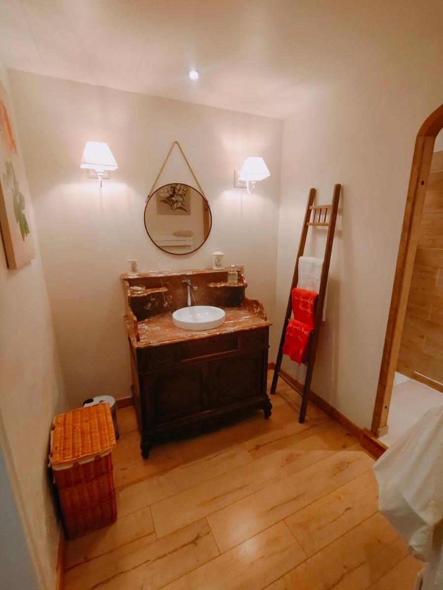 Double Room with Garden View - Photo 6