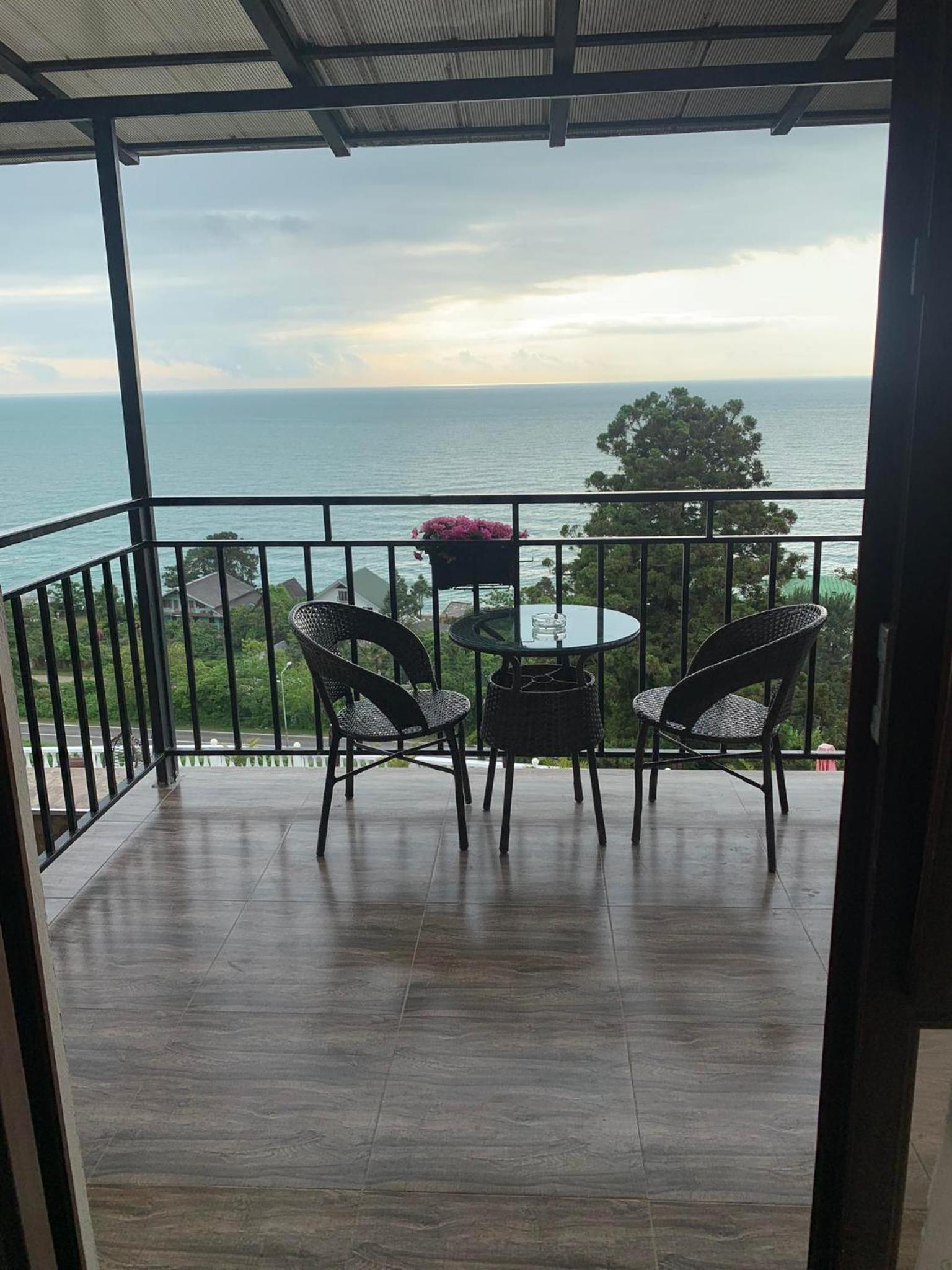 Twin Room with Sea View photo 3