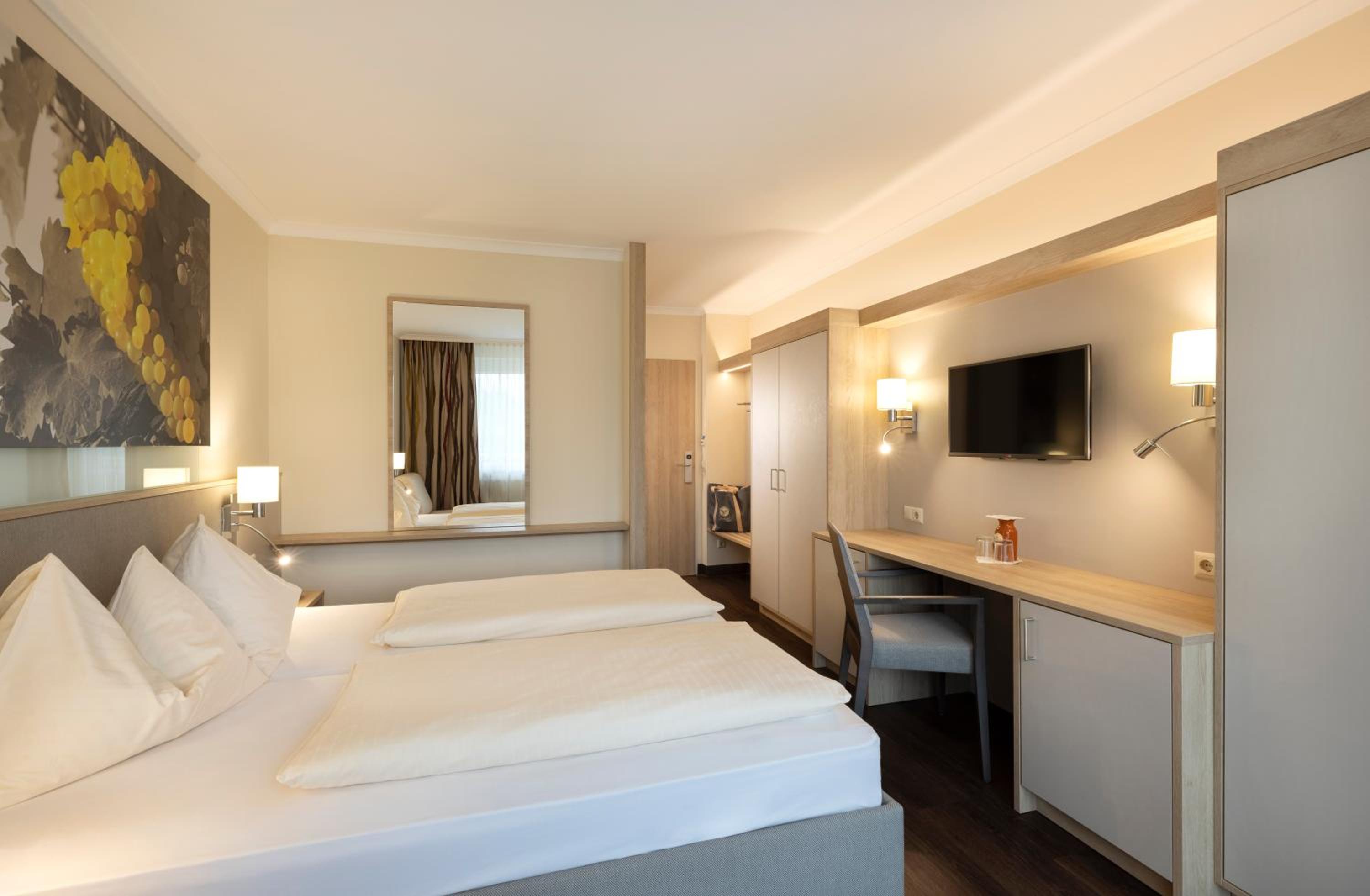 Double Room with Balcony photo 2