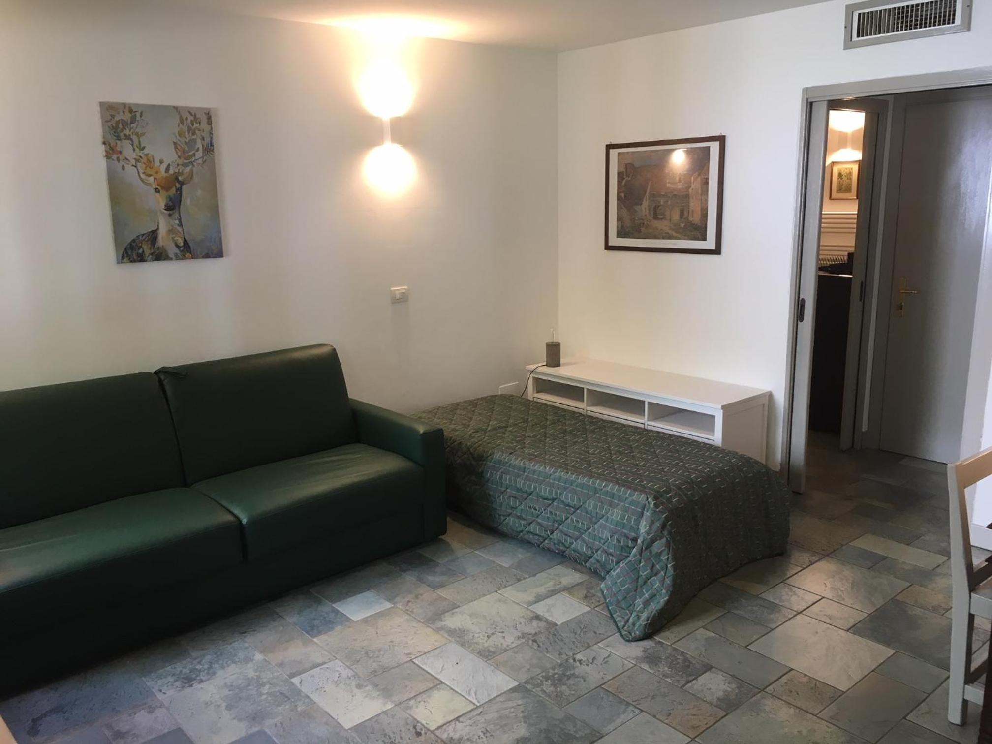 Studio with Garden View photo 1
