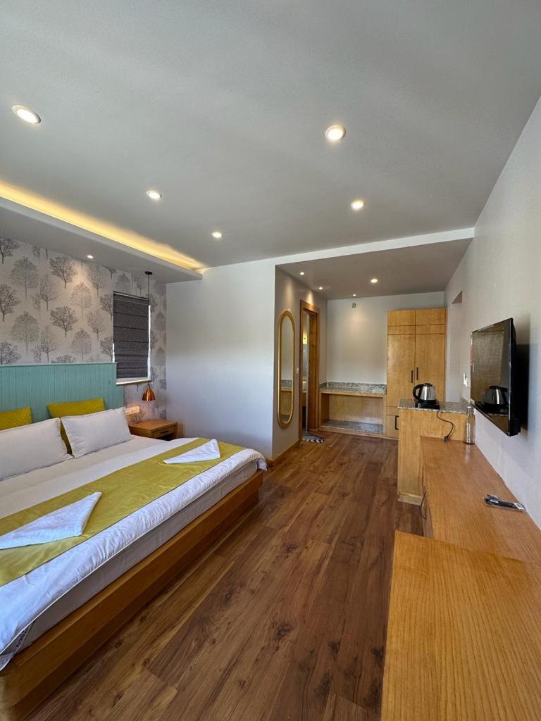 Deluxe Double Room photo 2