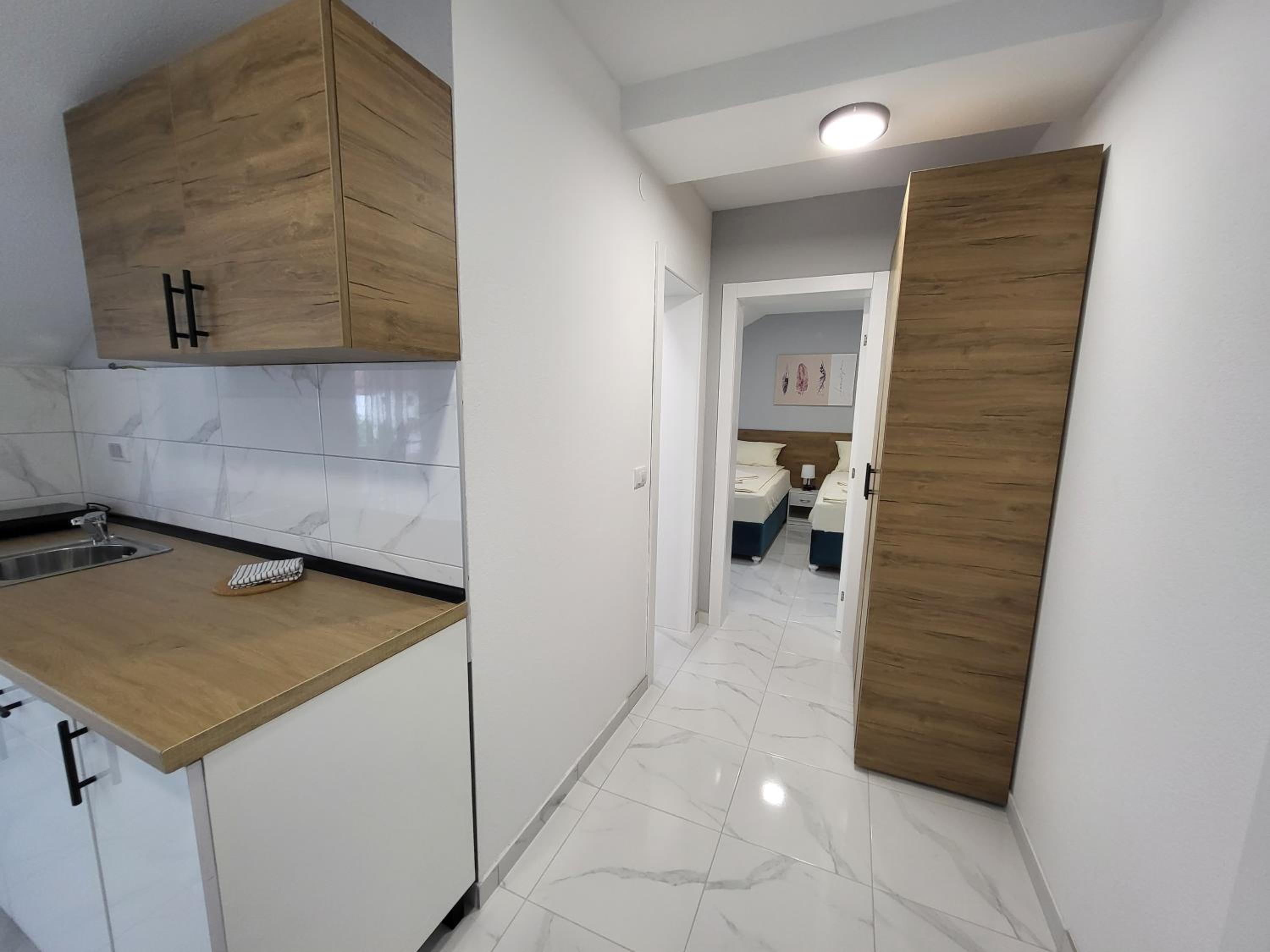 Apartment photo 3