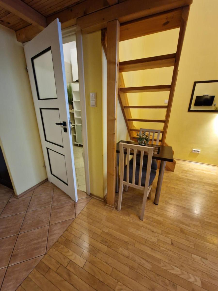 Studio Apartment - Photo 5