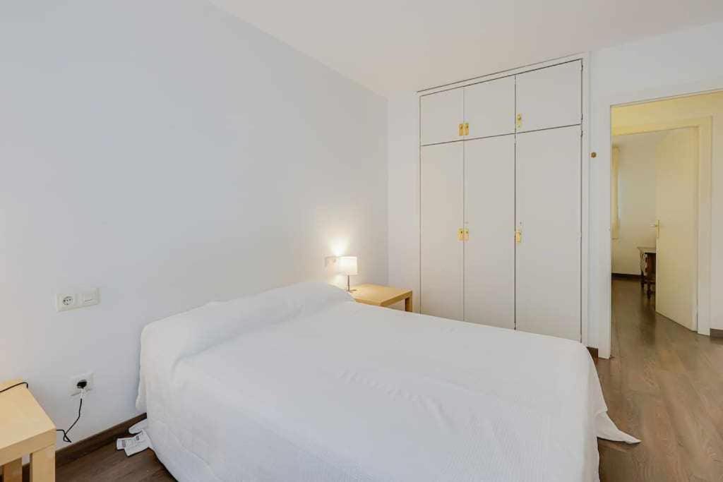 Three-Bedroom Apartment photo 3
