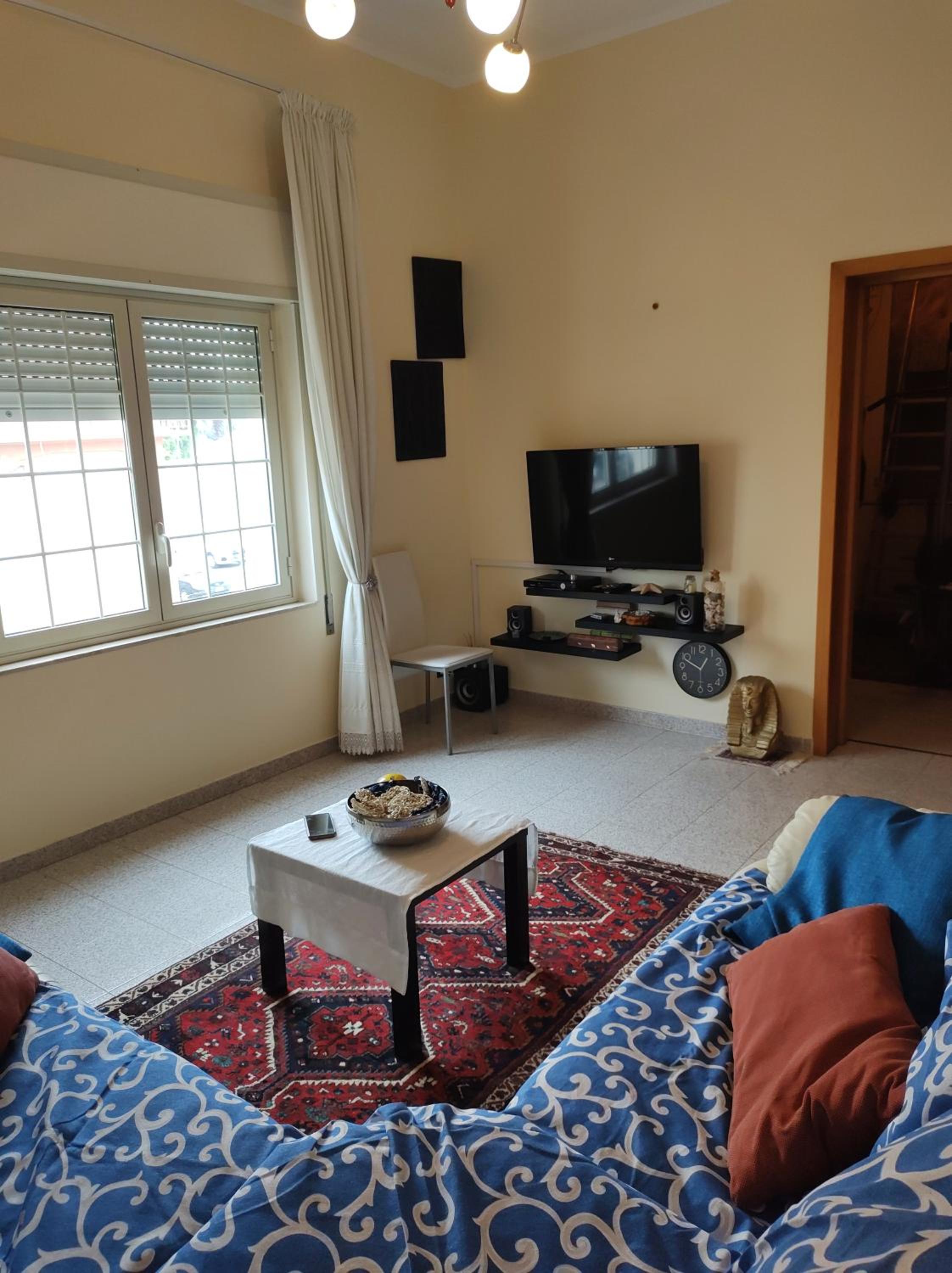 Three-Bedroom Apartment photo 1