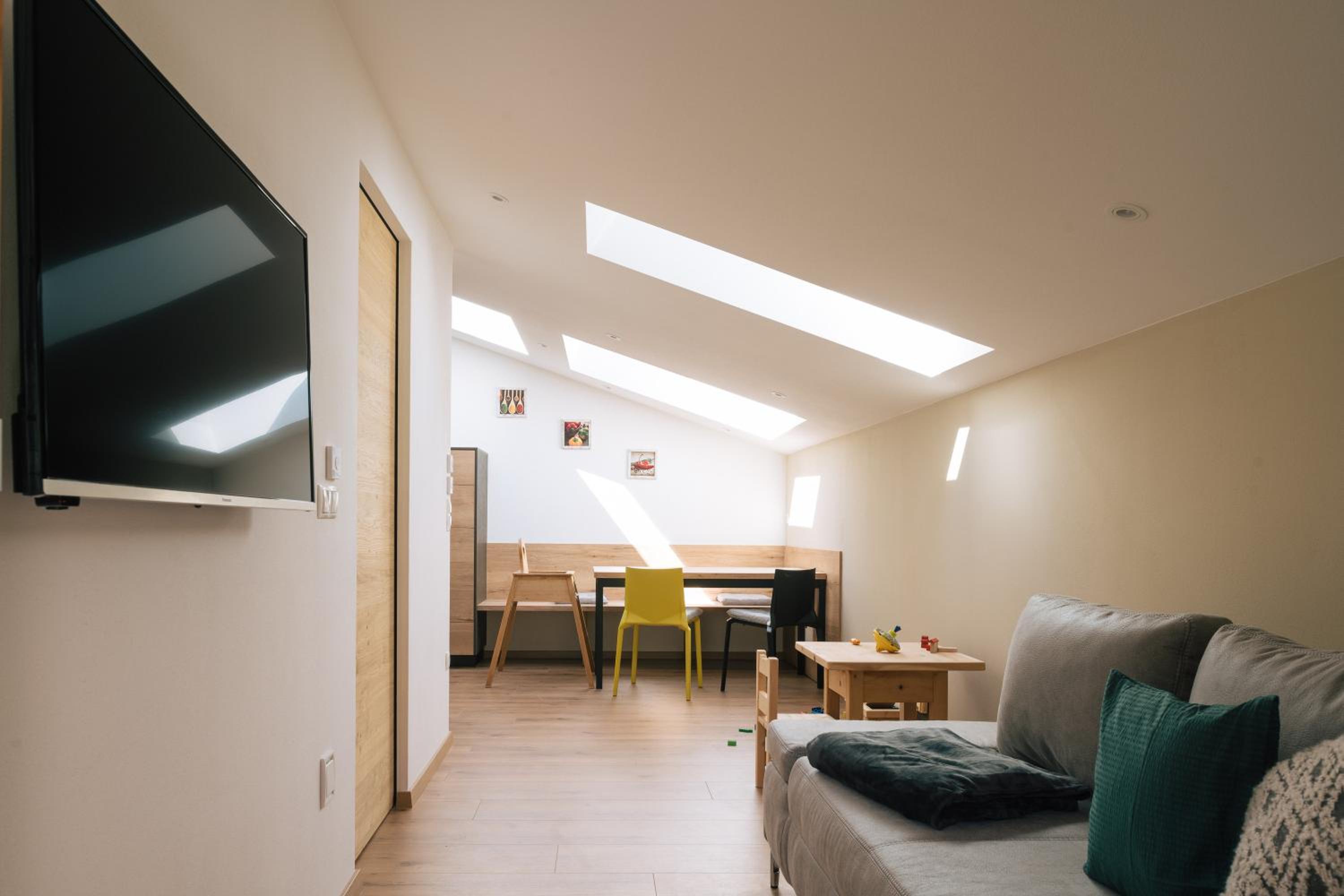 Superior One-Bedroom Apartment with Balcony