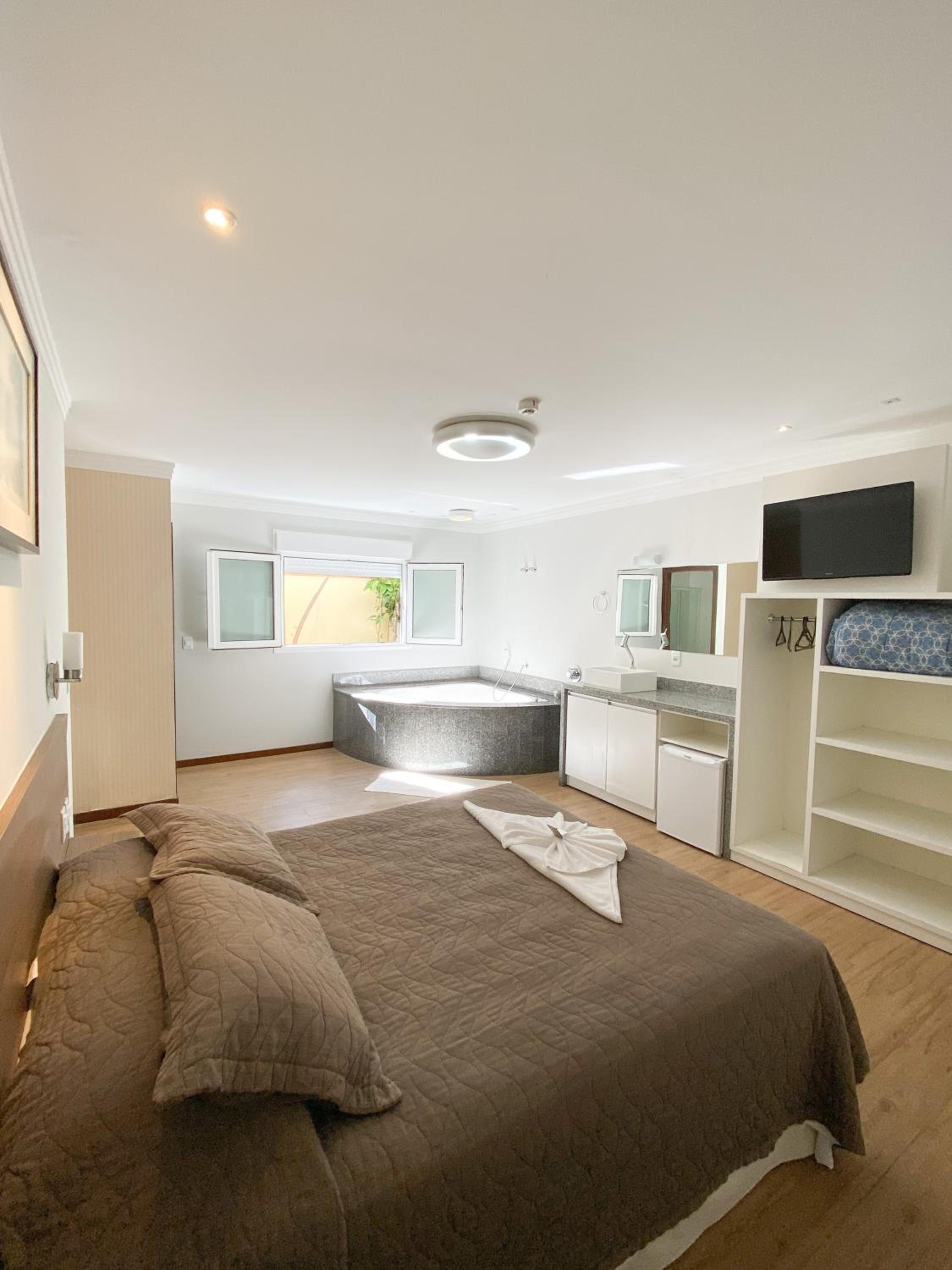 Superior Apartment photo 3