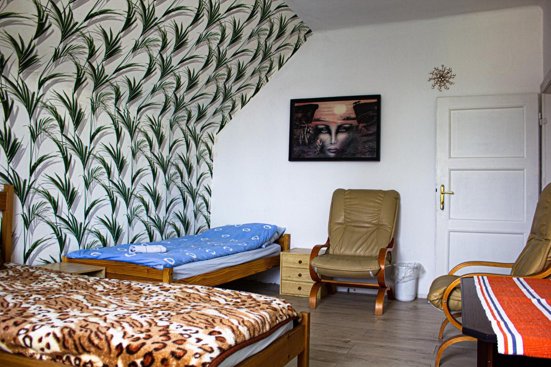 Triple Room with Shared Bathroom photo 3