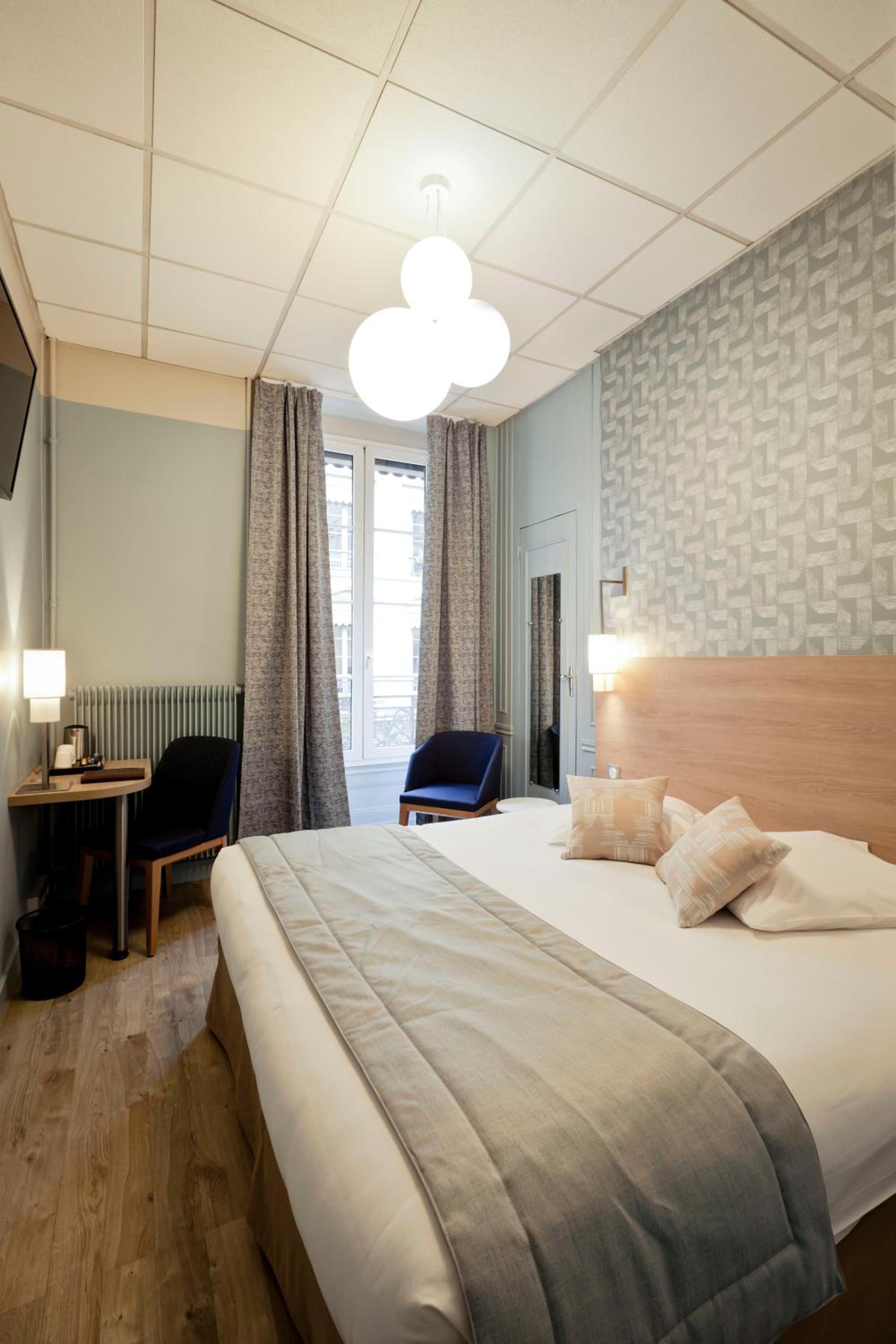 Superior Double Room - Photo 20