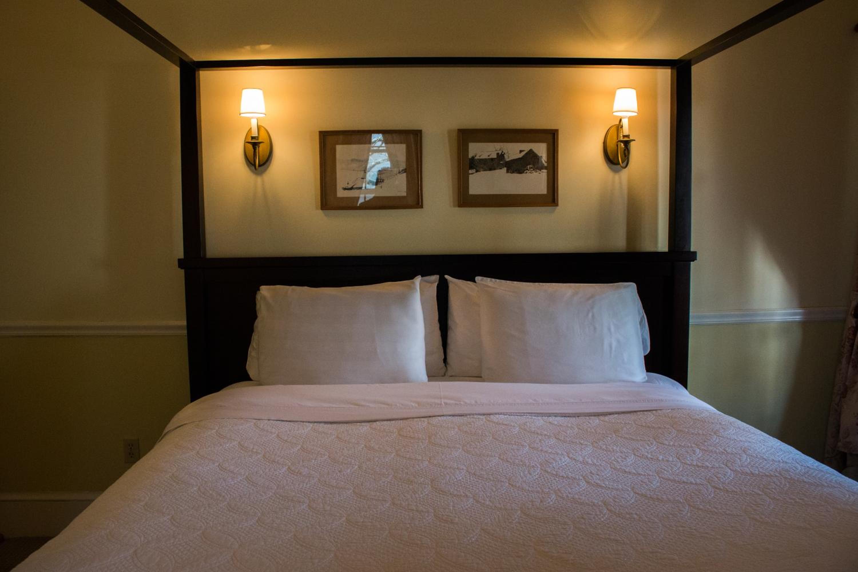 King Suite with Spa Bath