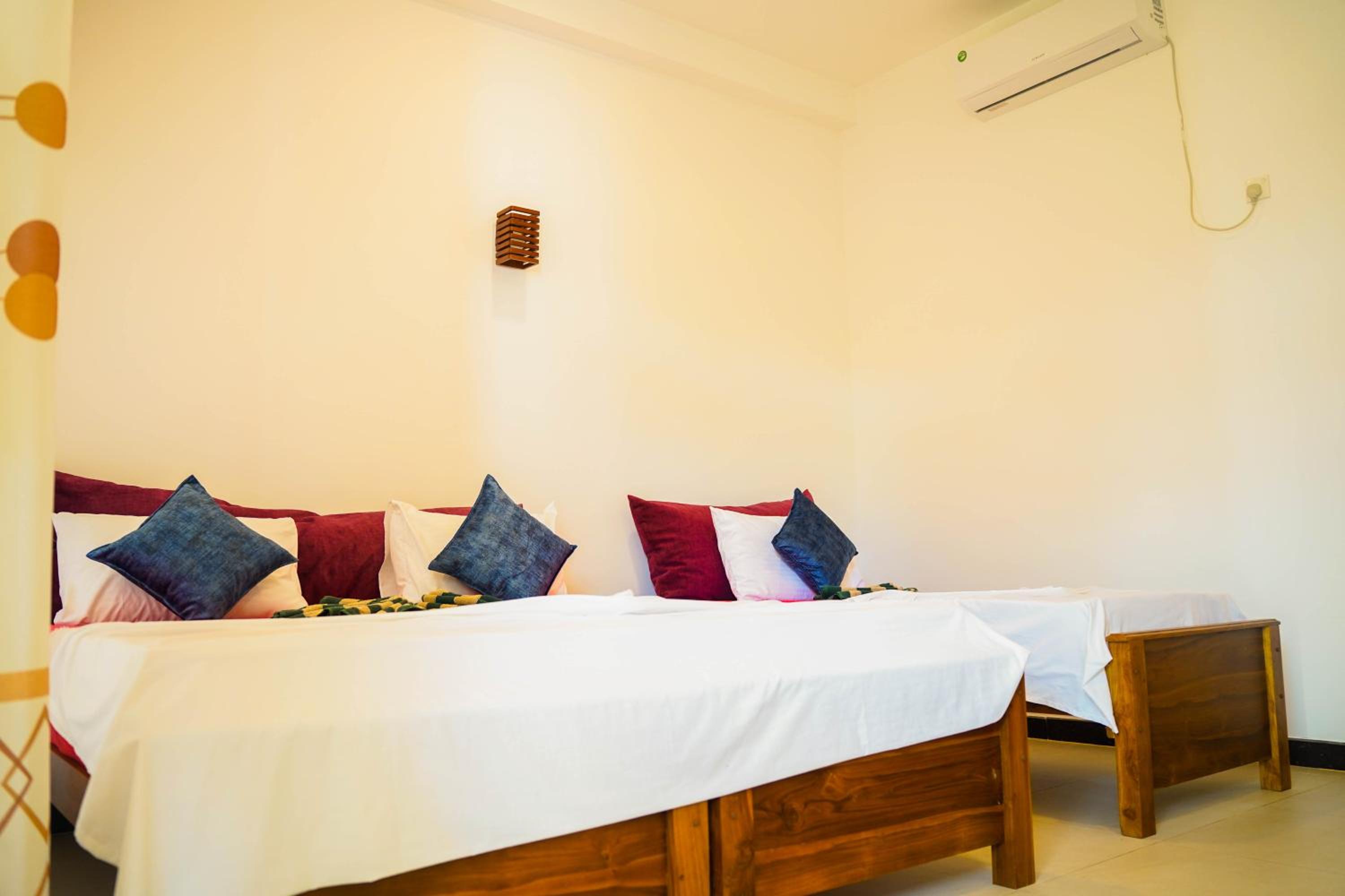 Deluxe Triple Room photo 1