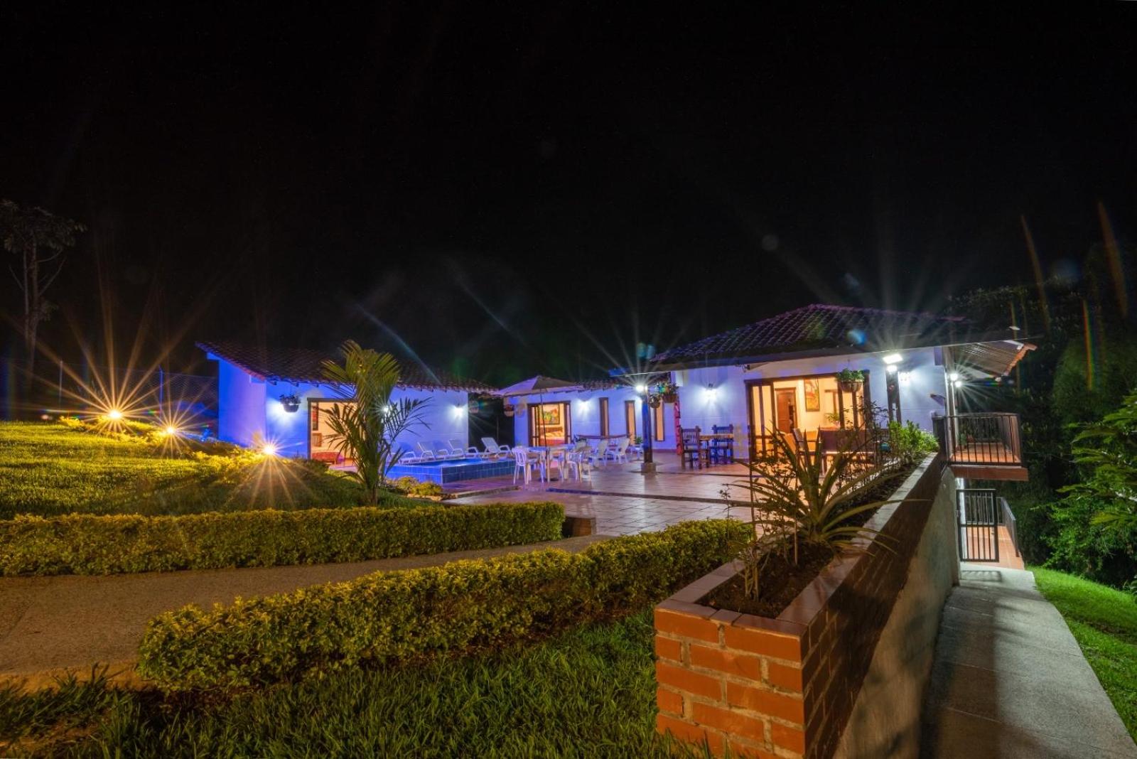 Villa photo 3