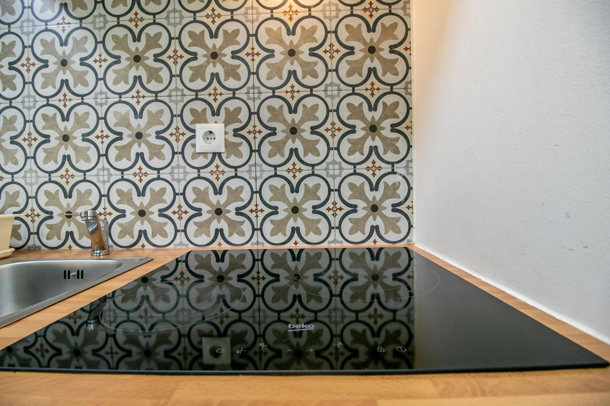 Three-Bedroom Apartment - Photo 9