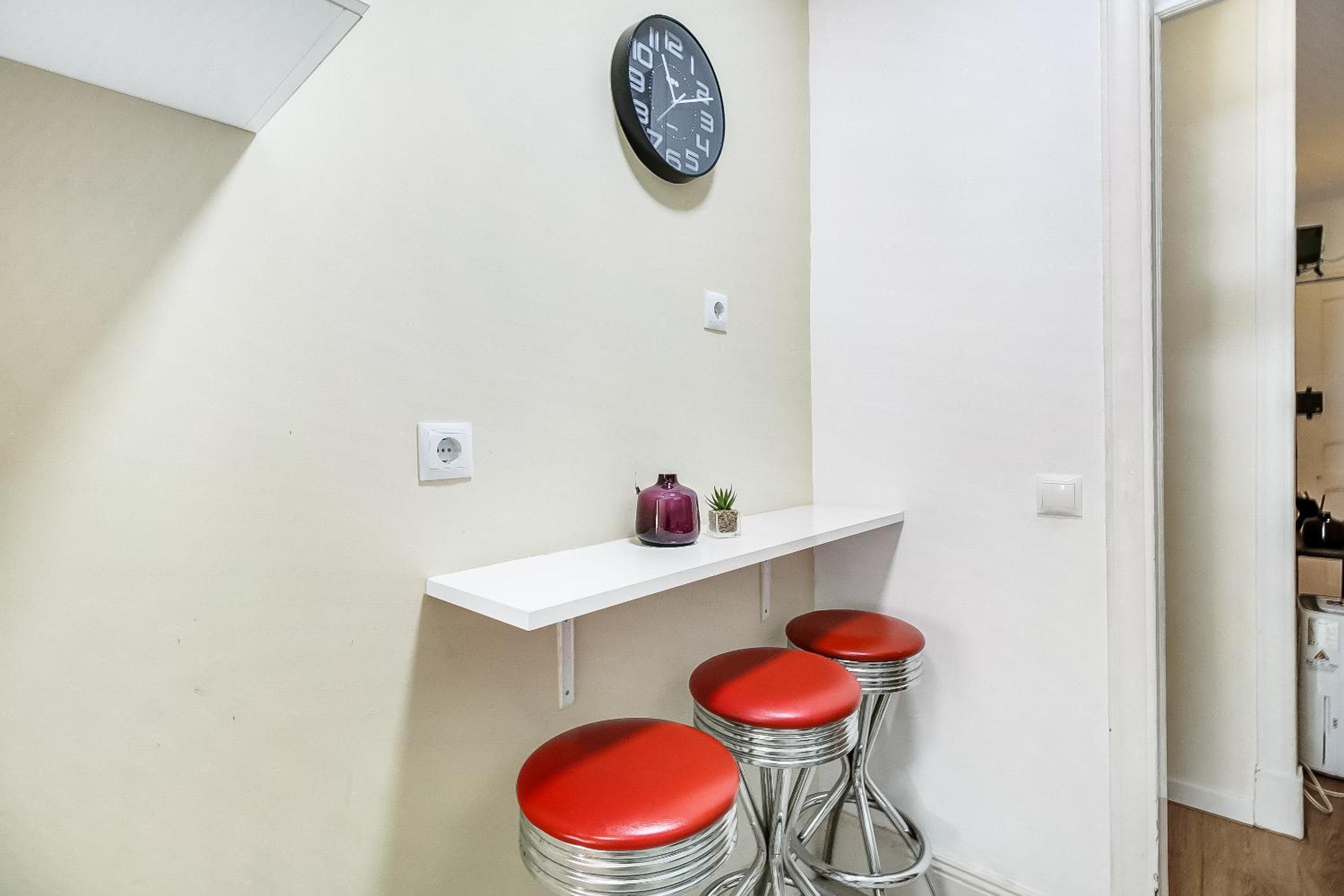 Three-Bedroom Apartment - Photo 23
