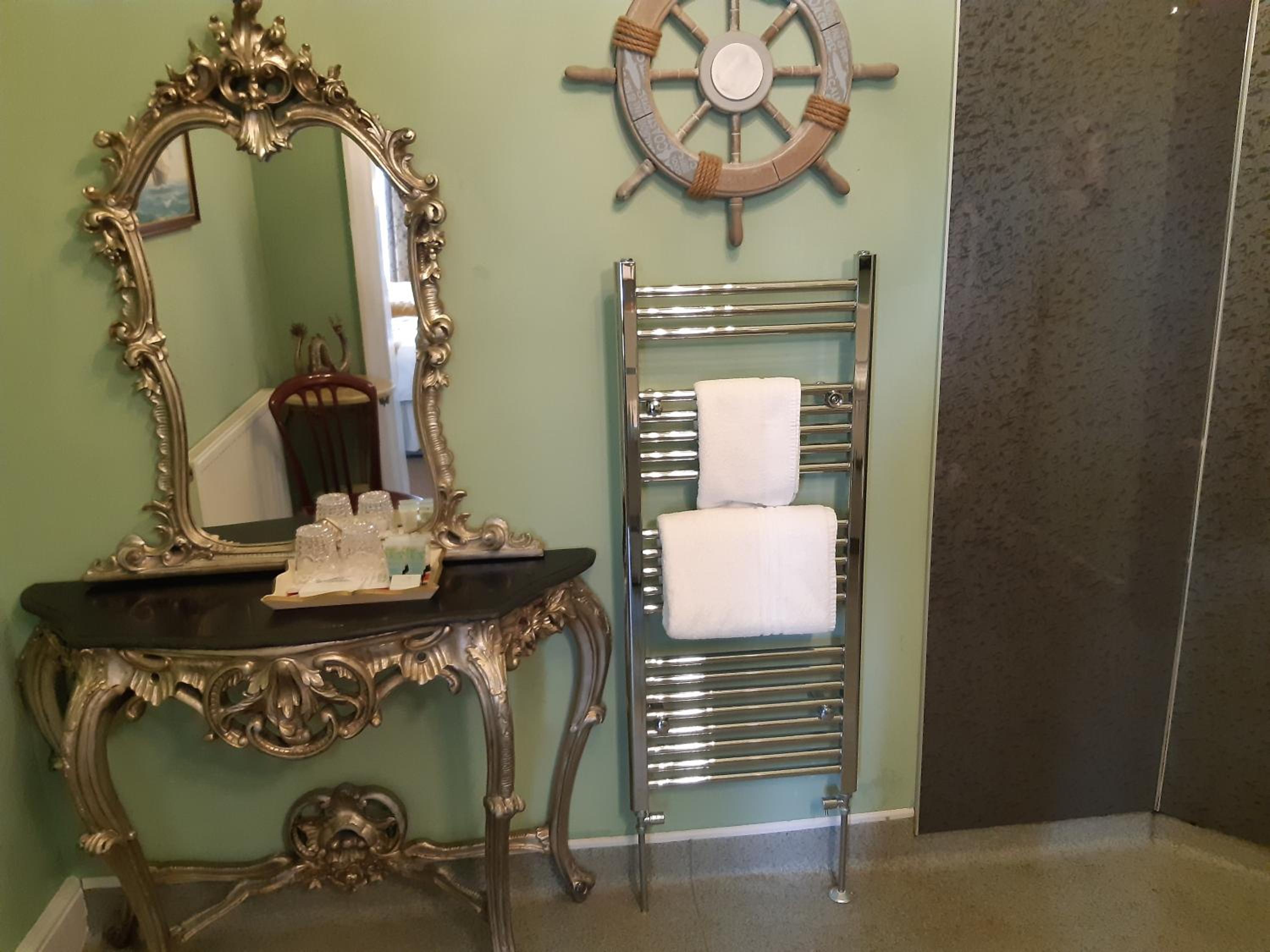 Superior Twin Room - Photo 2