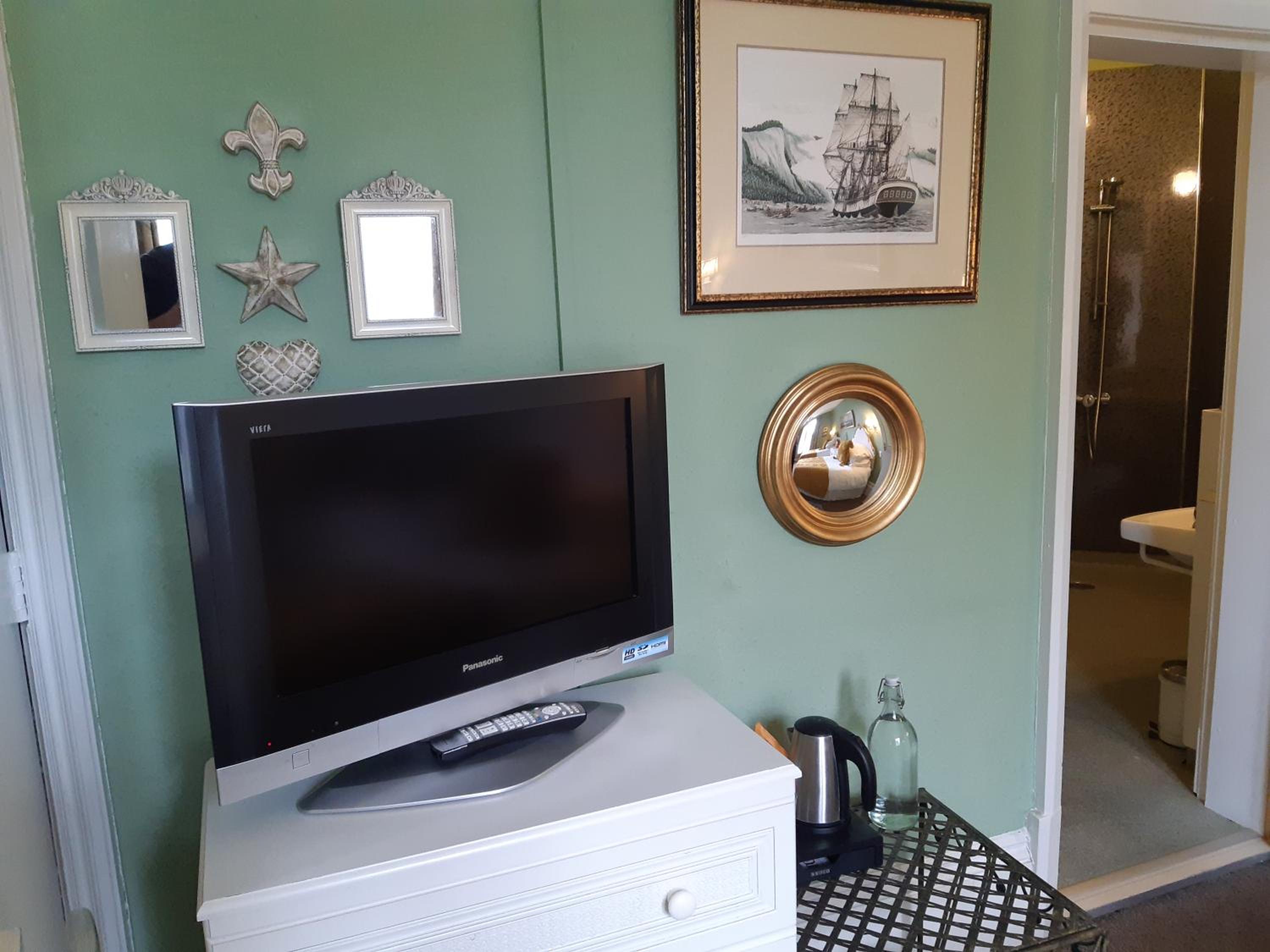 Superior Twin Room - Photo 3