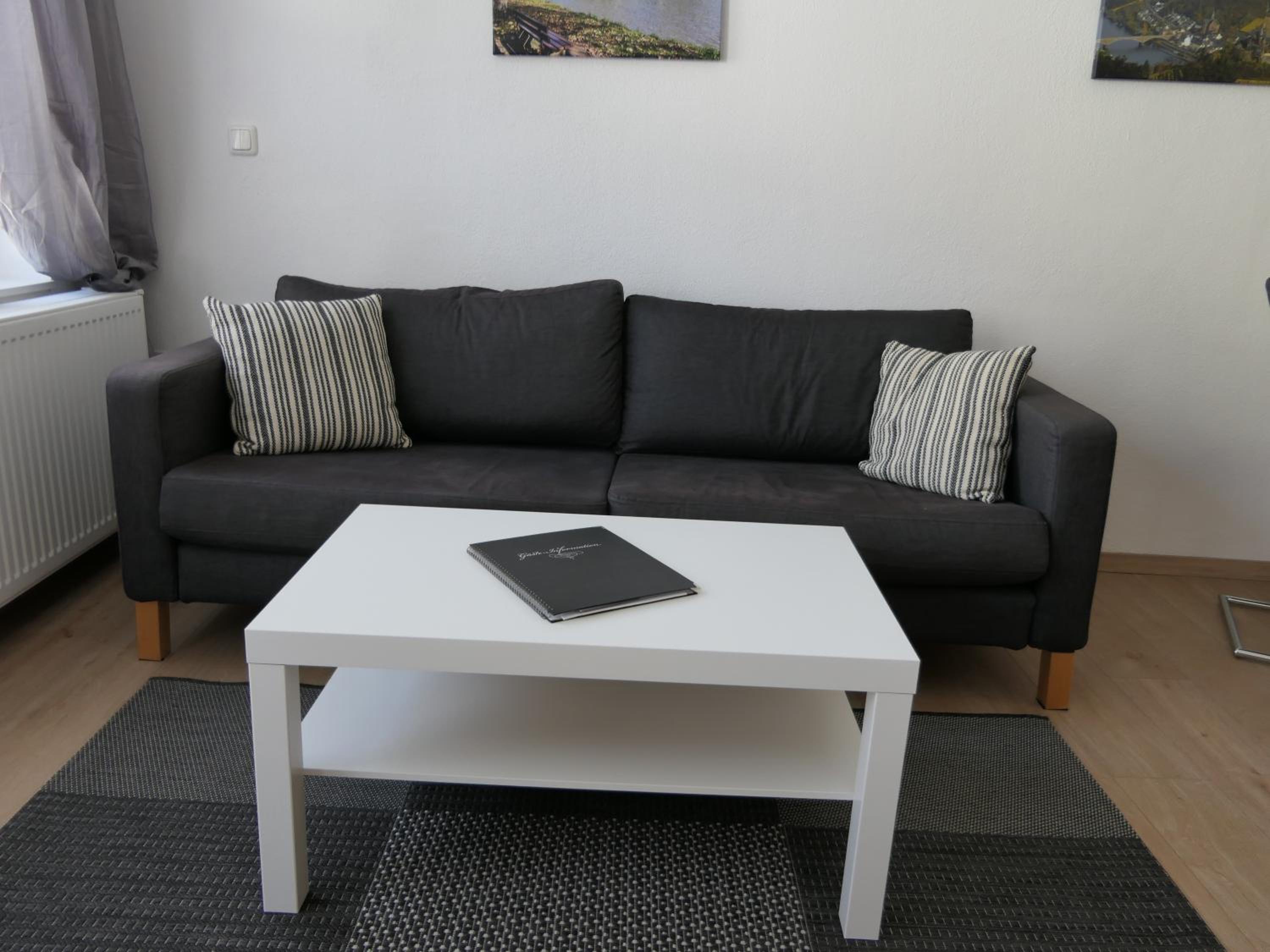 One-Bedroom Apartment with River View photo 3